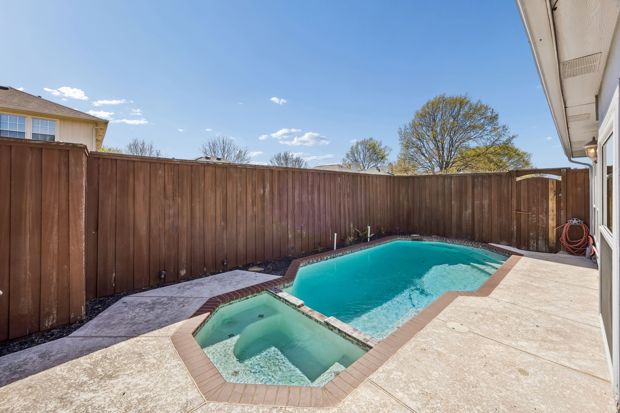 920 Mustang Drive