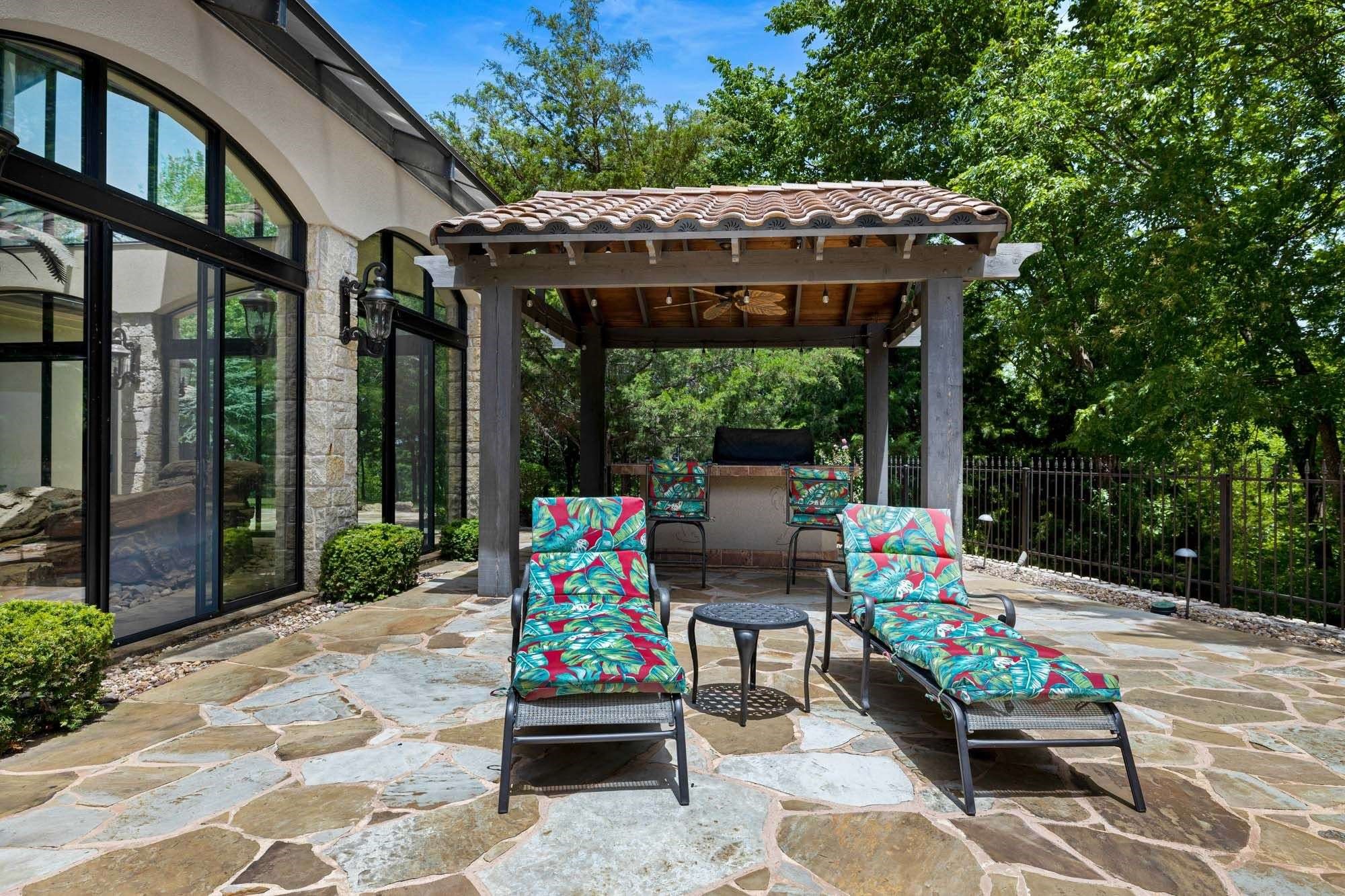 2115 Paradise Ranch Trail