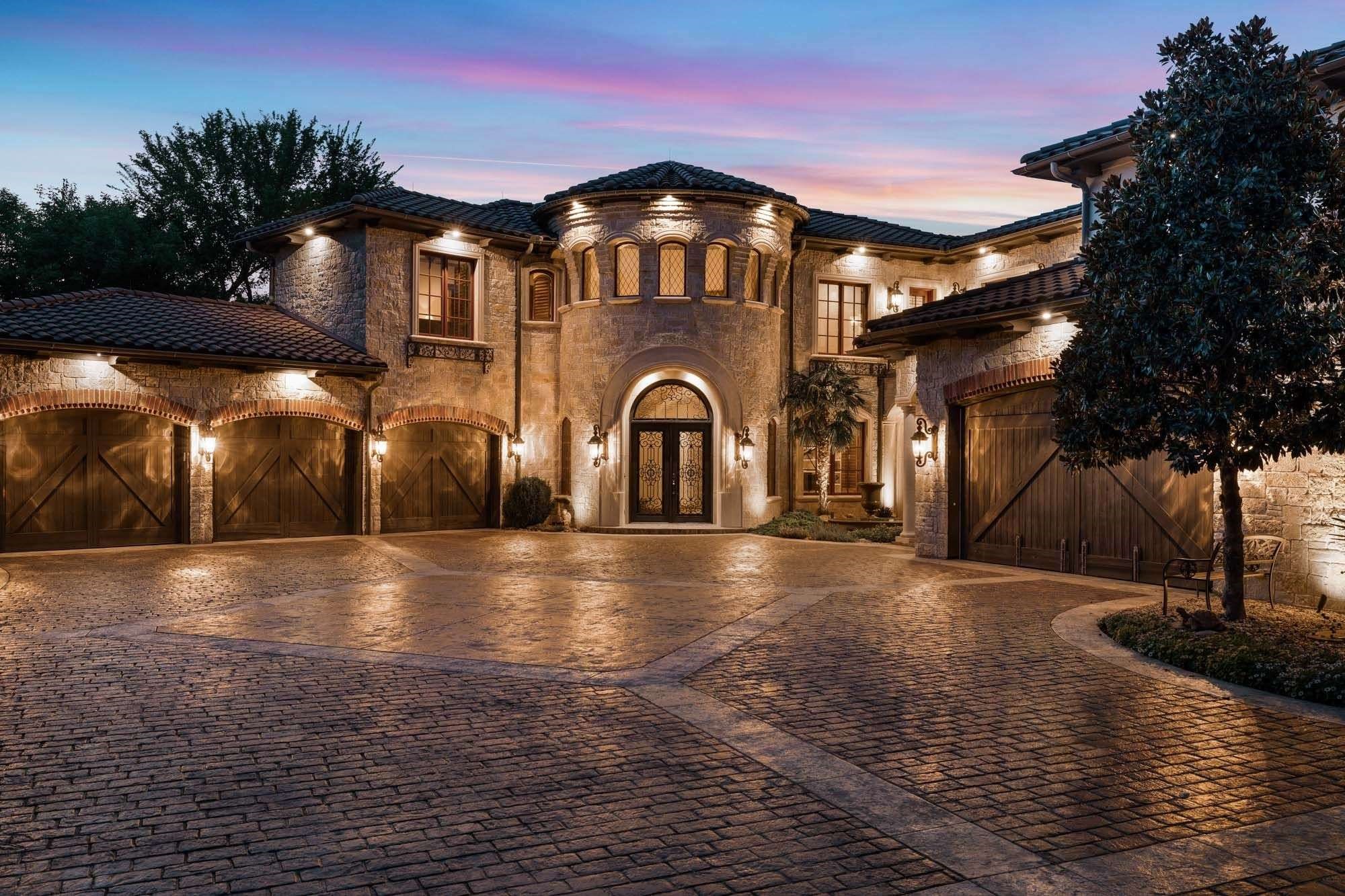 2115 Paradise Ranch Trail