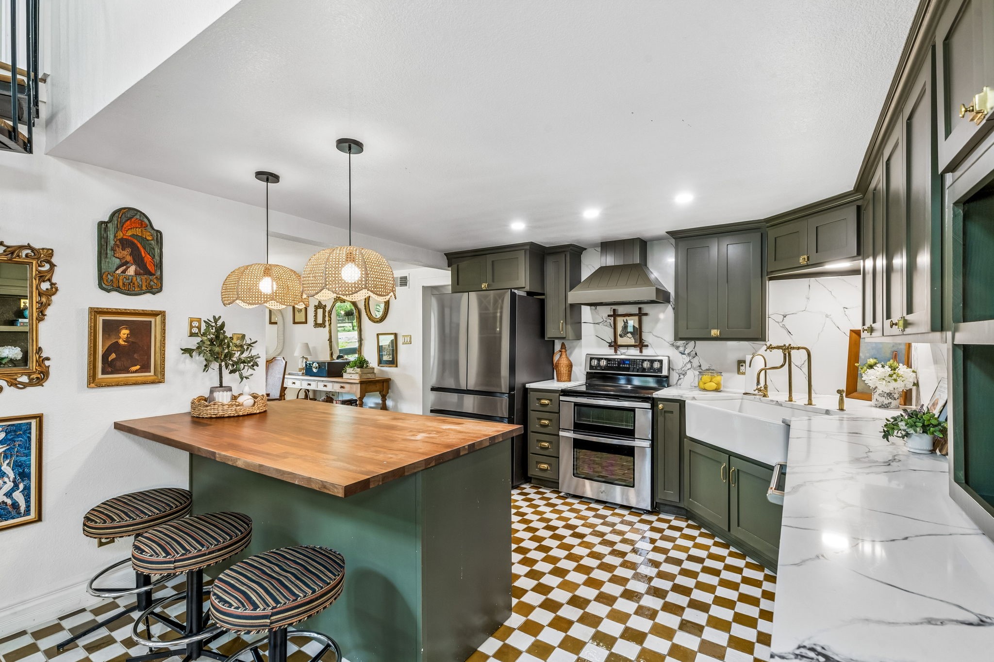 4546 County Road 408