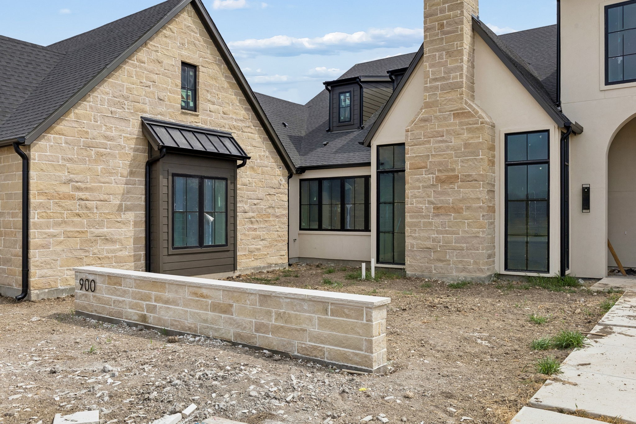 900 Healey Drive