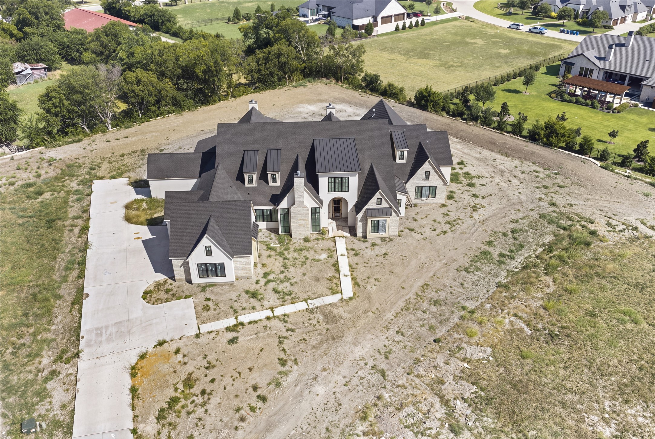 900 Healey Drive