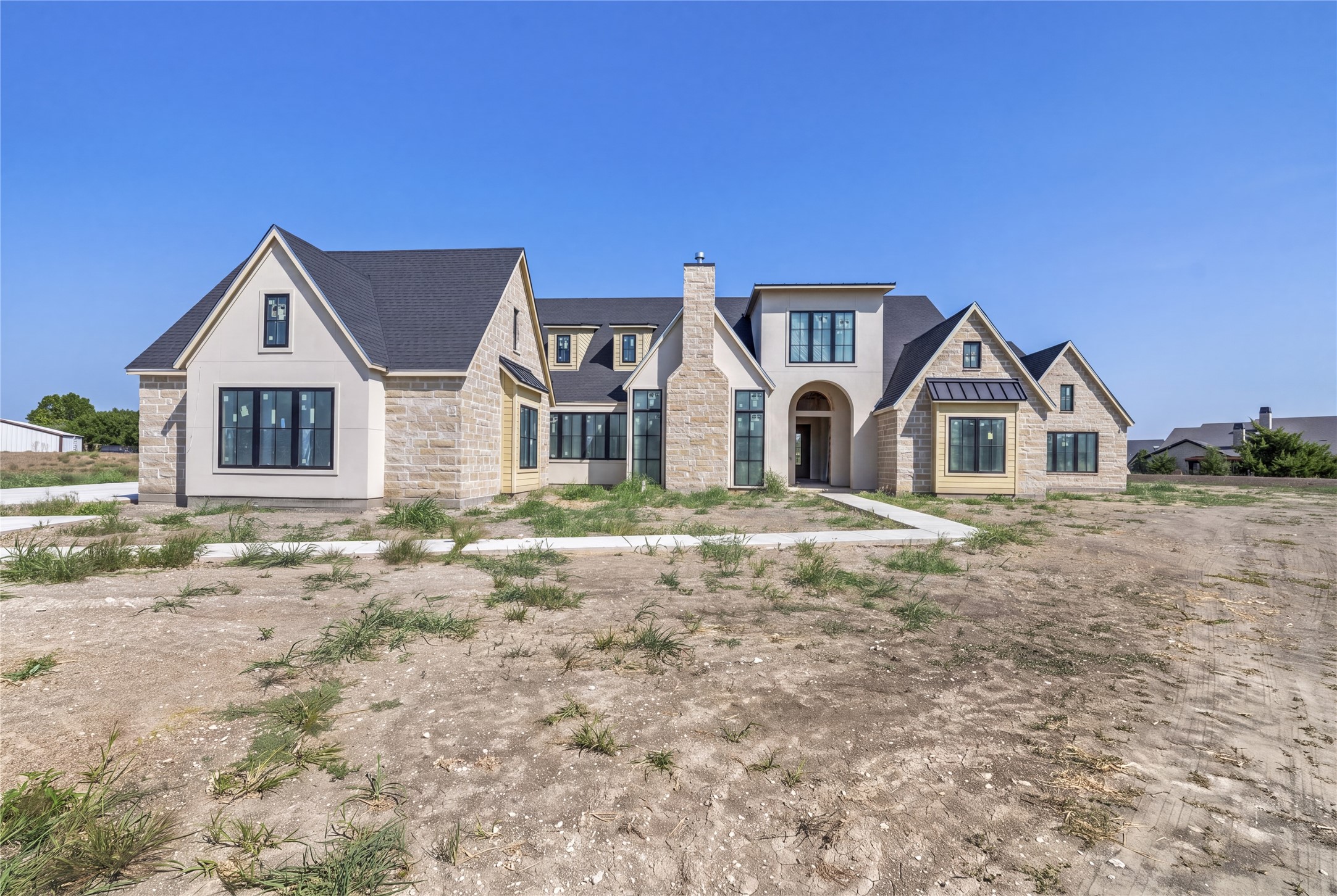 900 Healey Drive