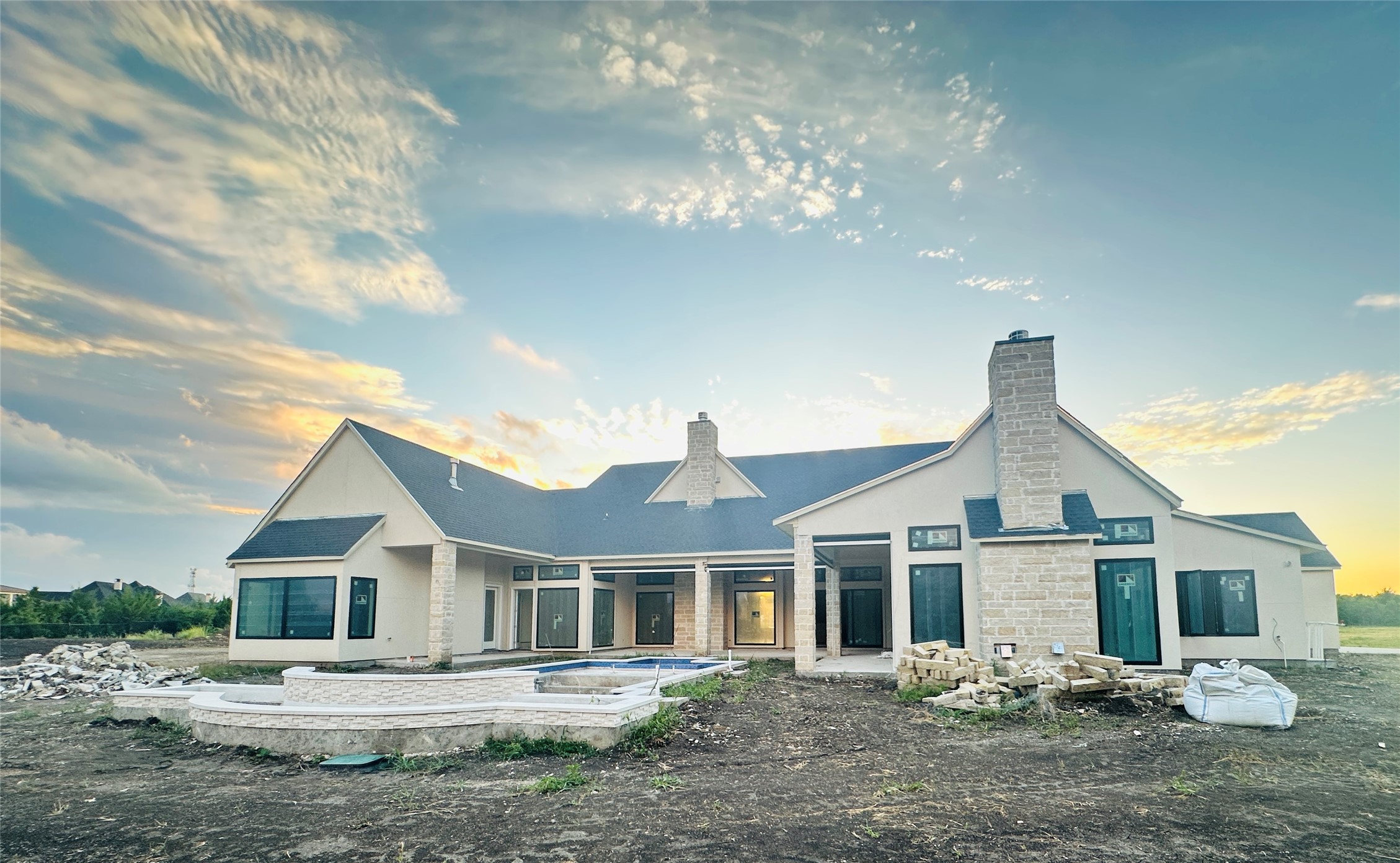 900 Healey Drive