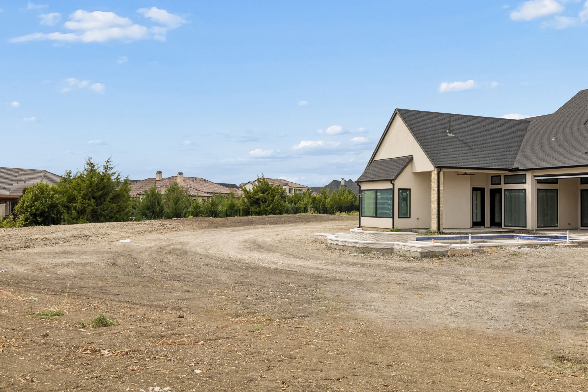 900 Healey Drive
