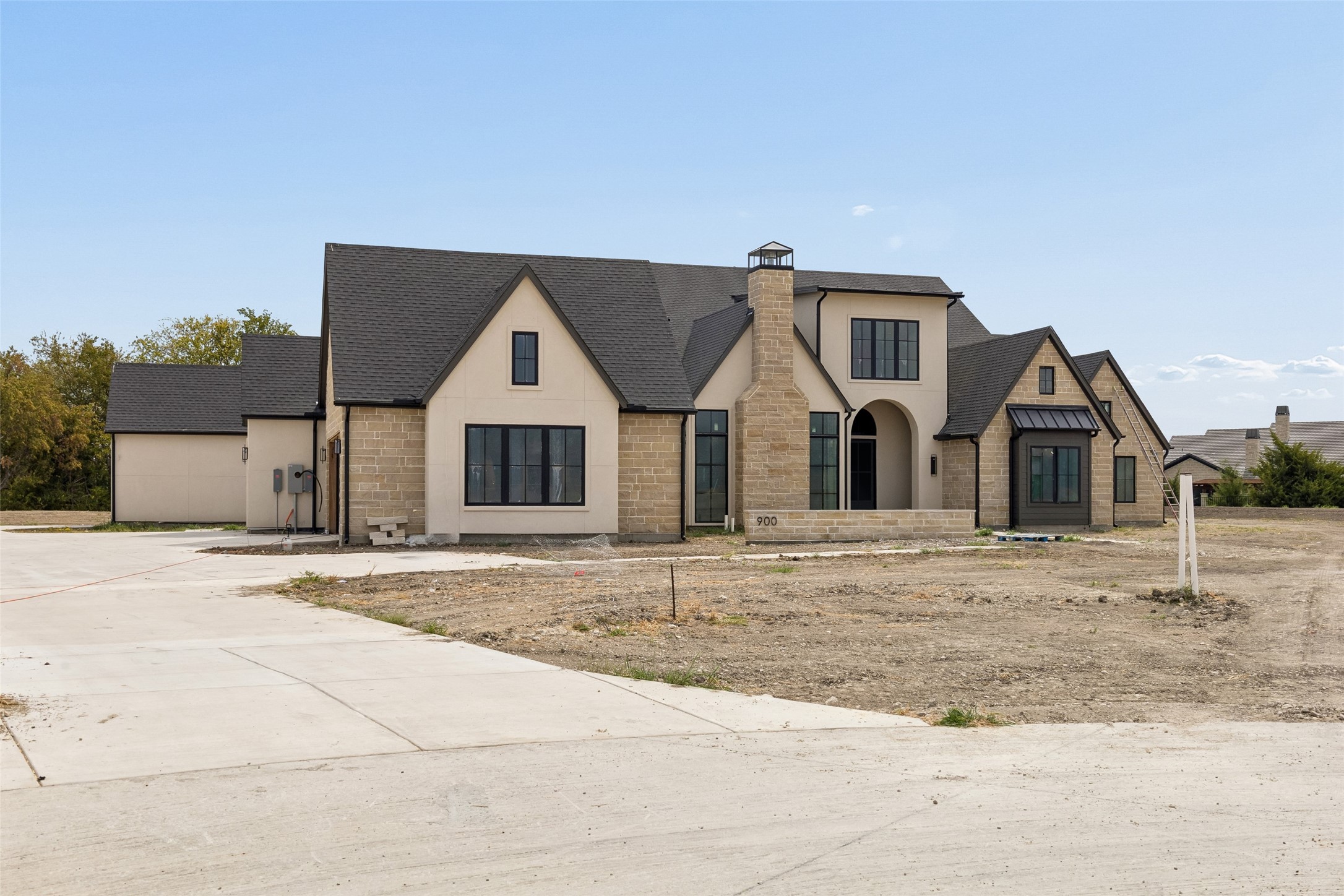 900 Healey Drive