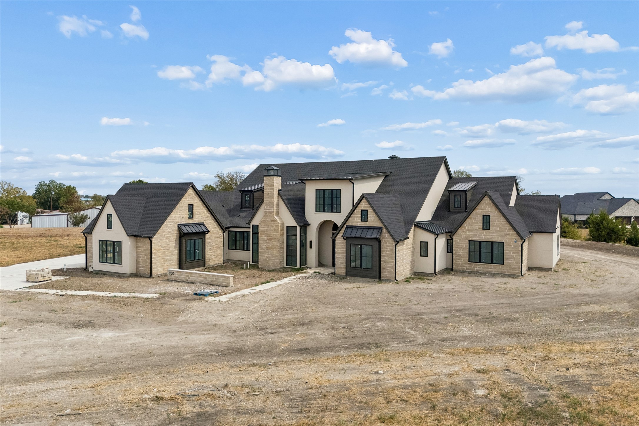900 Healey Drive