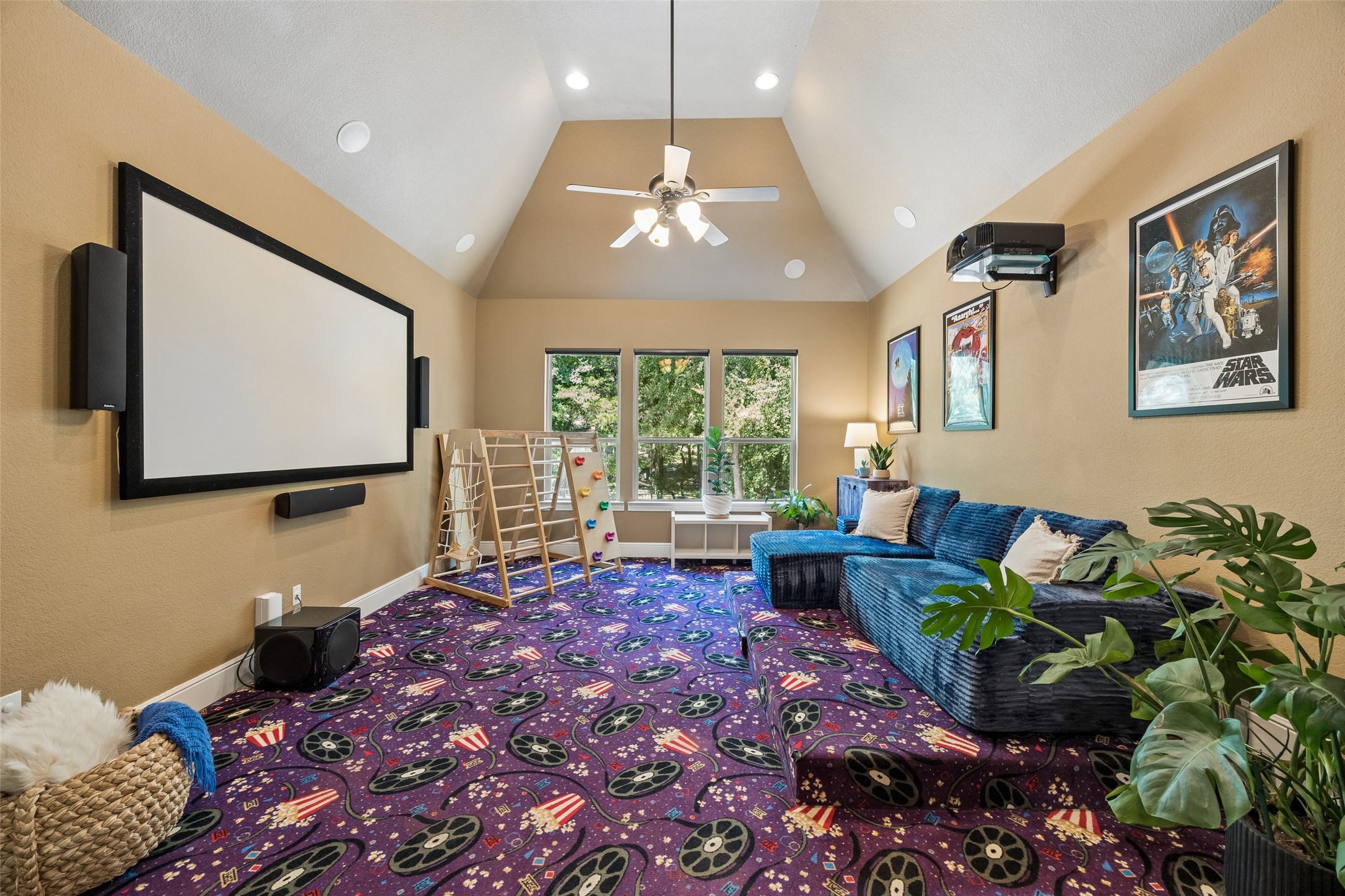 1017 Santiago Trail