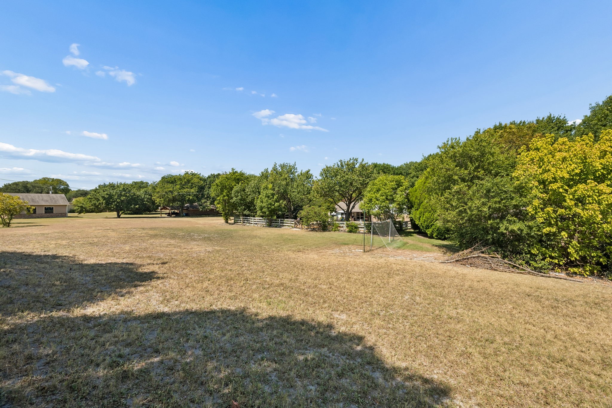 520 Cottonwood Place