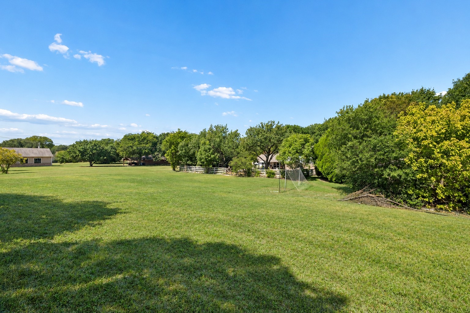 520 Cottonwood Place