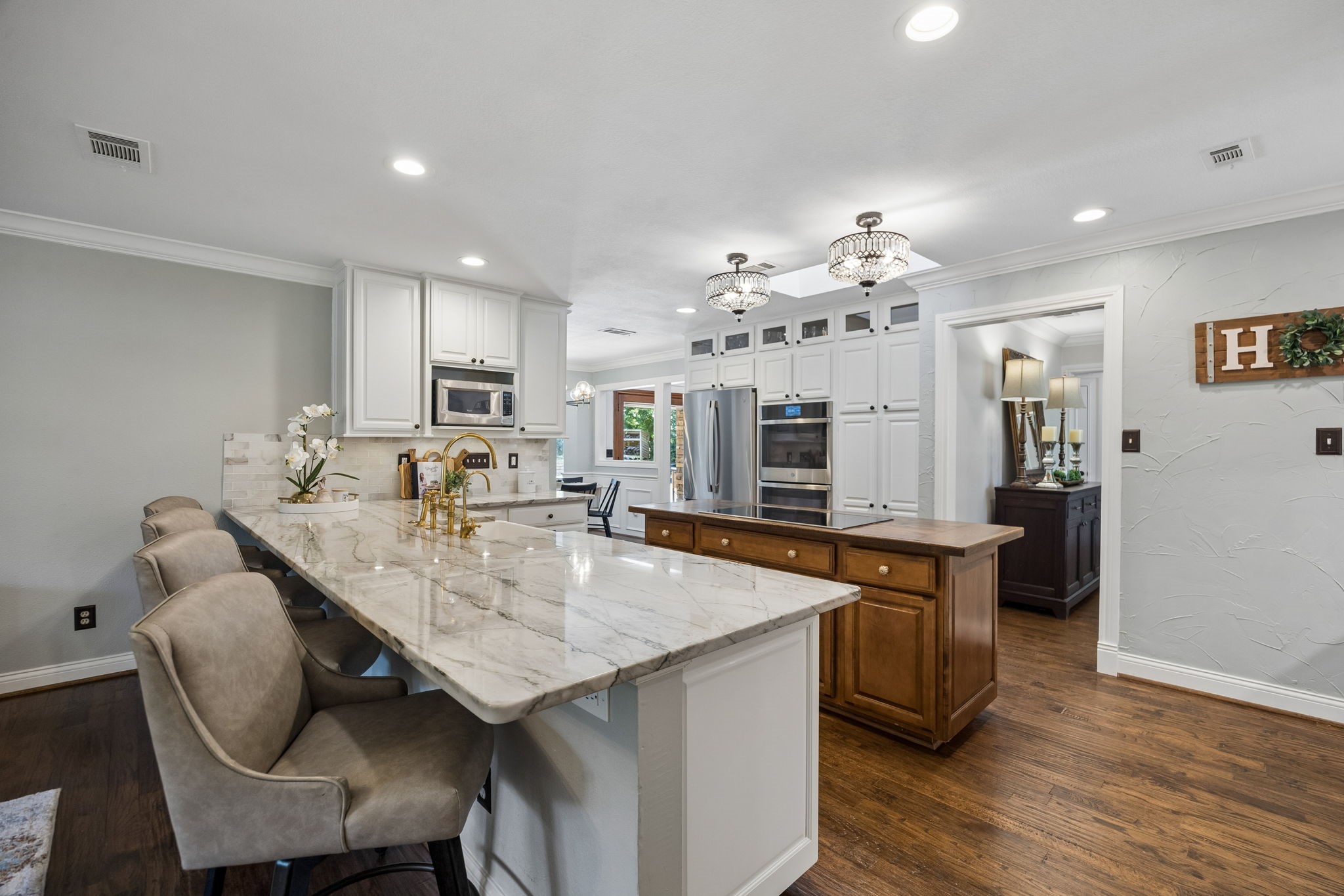 520 Cottonwood Place