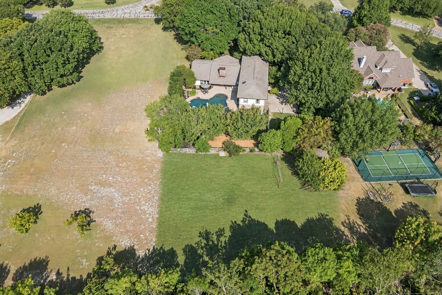 520 Cottonwood Place