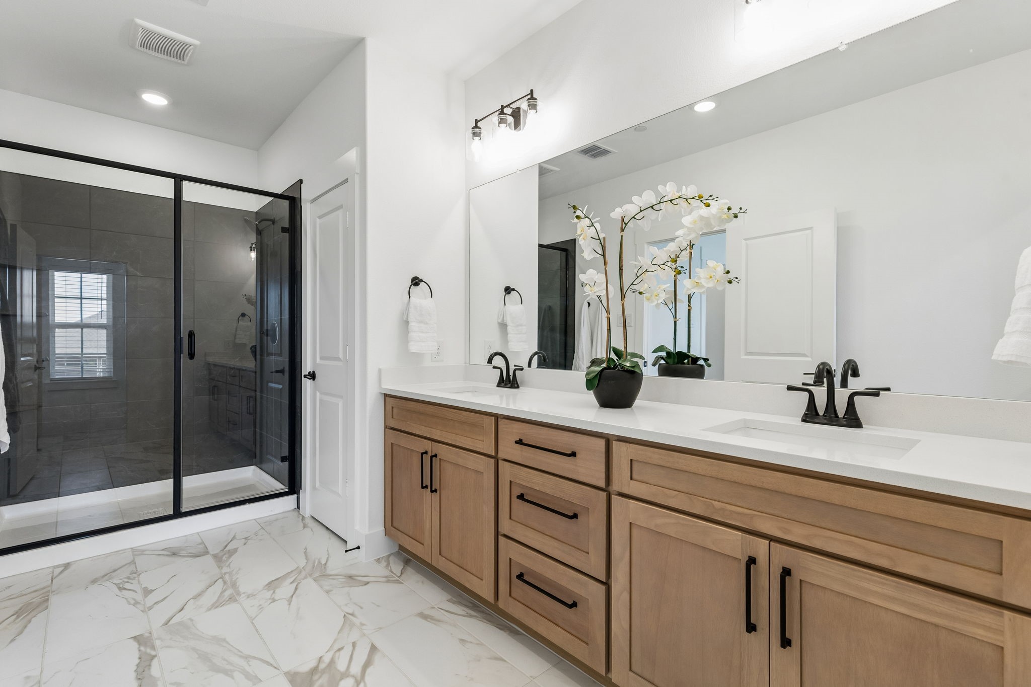 2504 Red Tailed Hawk Lane