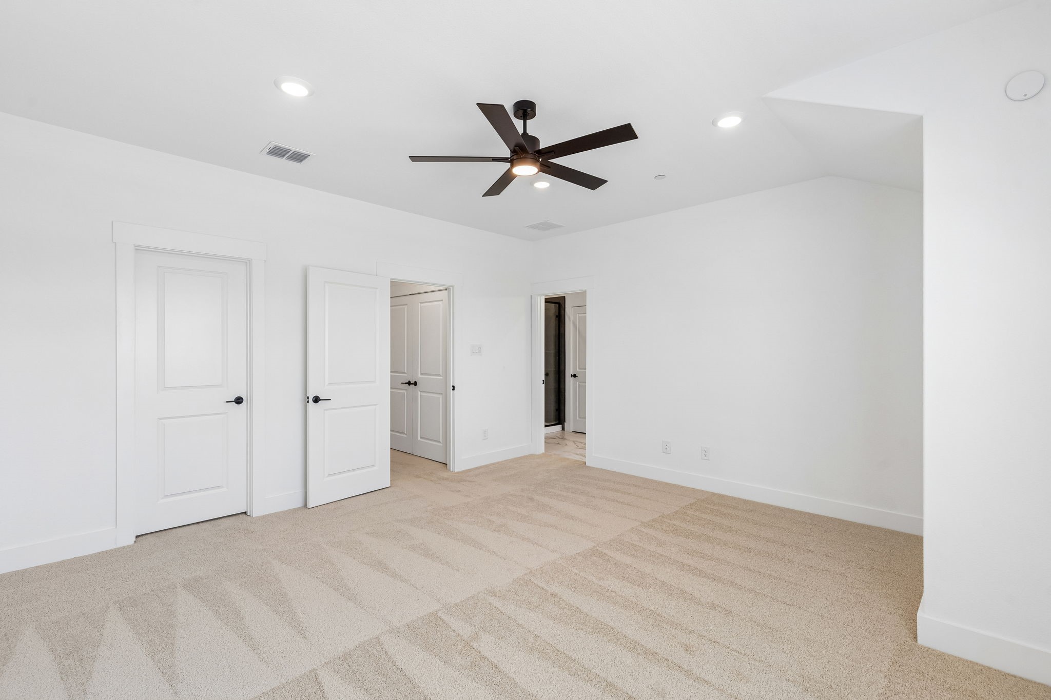 2504 Red Tailed Hawk Lane