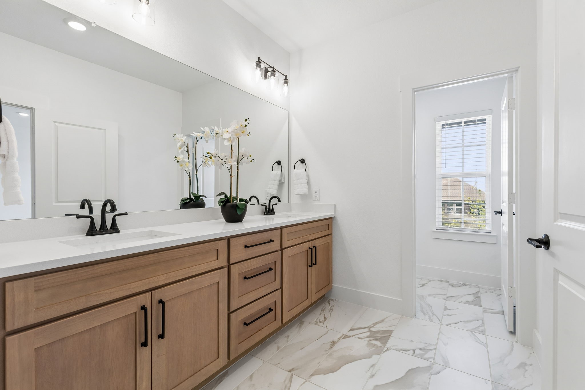 2504 Red Tailed Hawk Lane