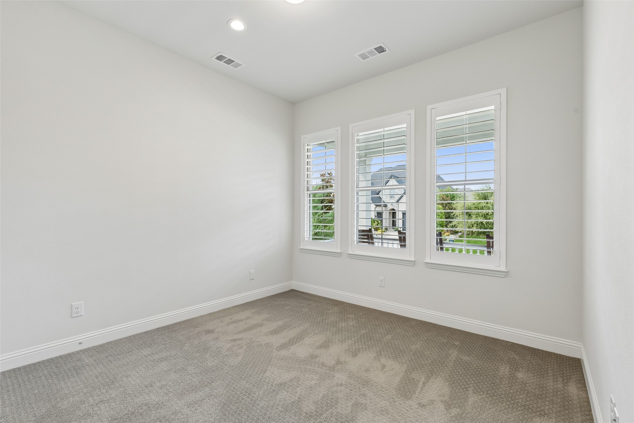 15056 Wintergrass Road