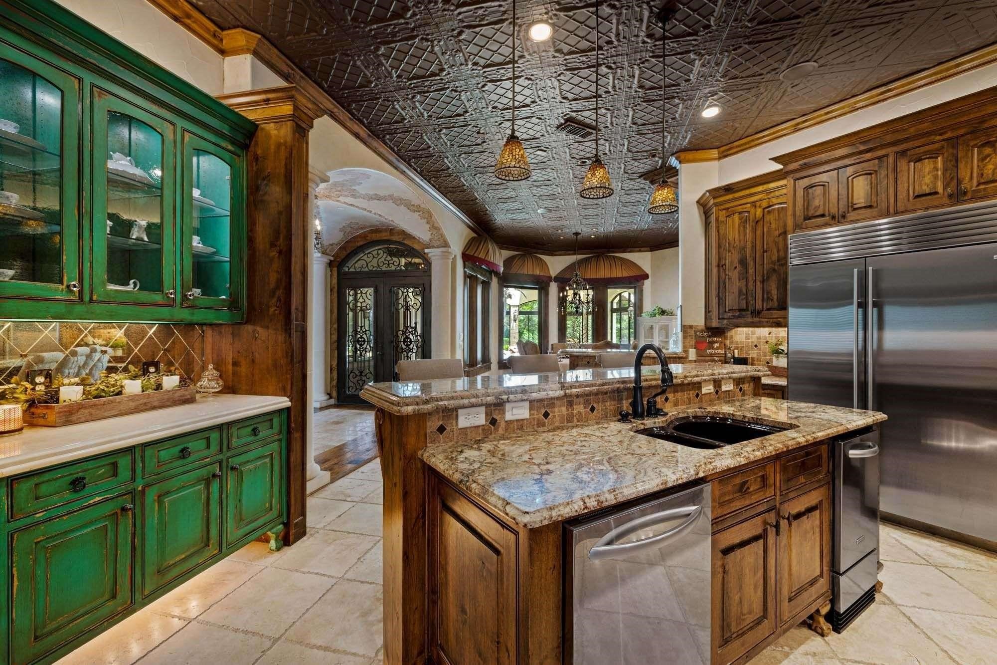 2115 Paradise Ranch Trail