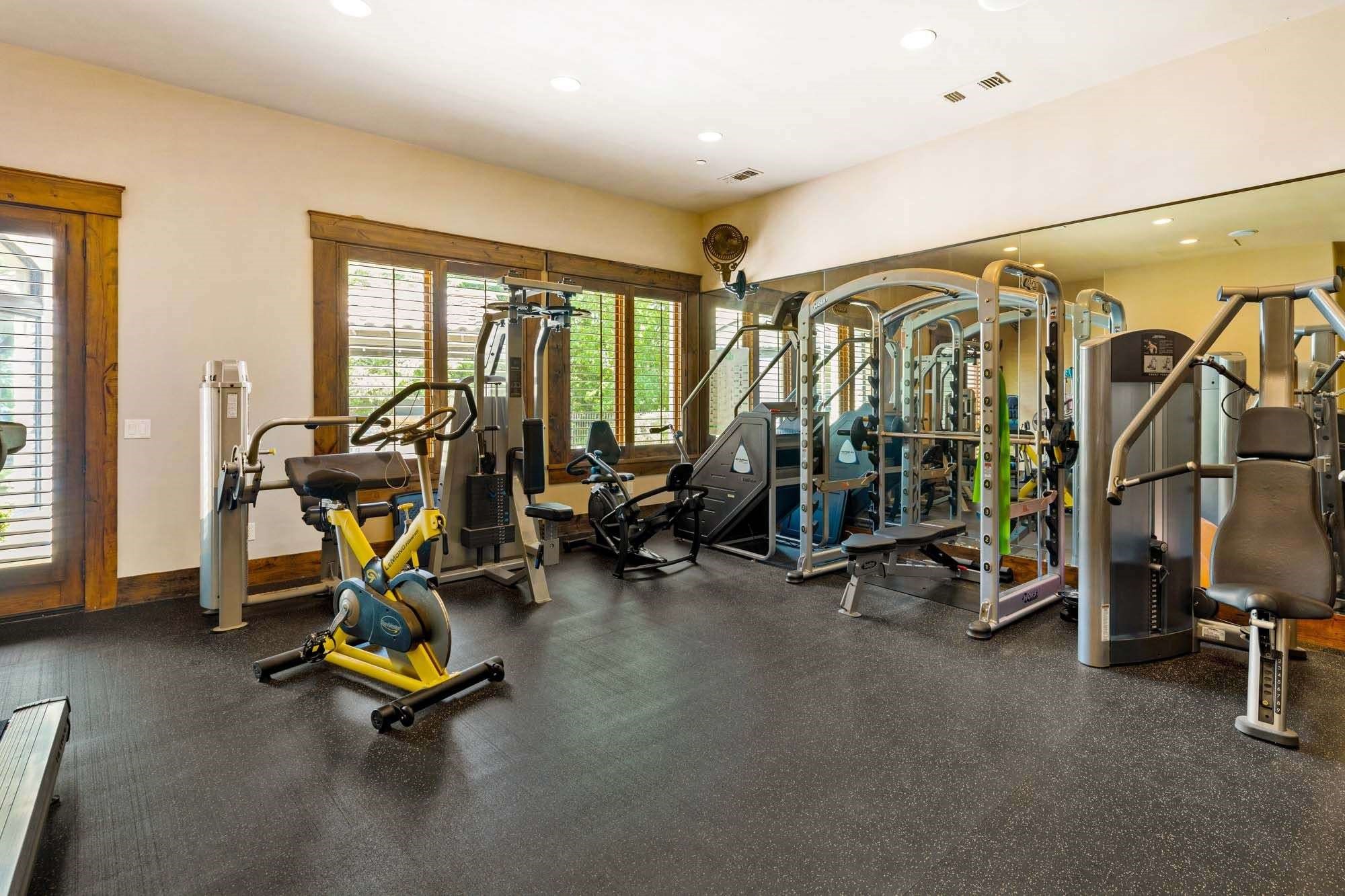 2115 Paradise Ranch Trail