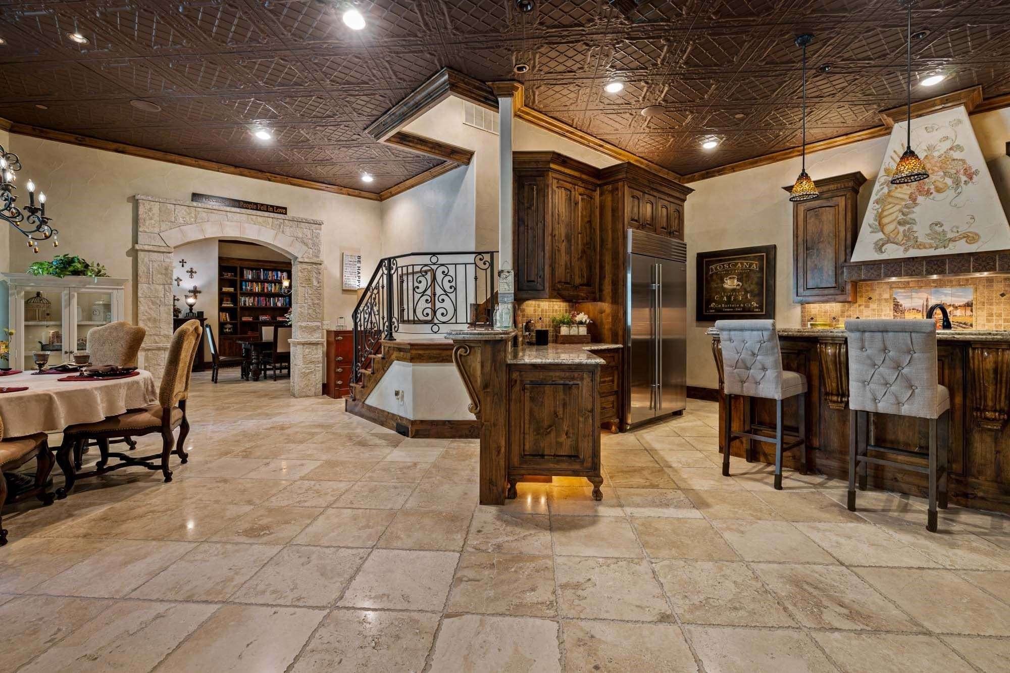 2115 Paradise Ranch Trail