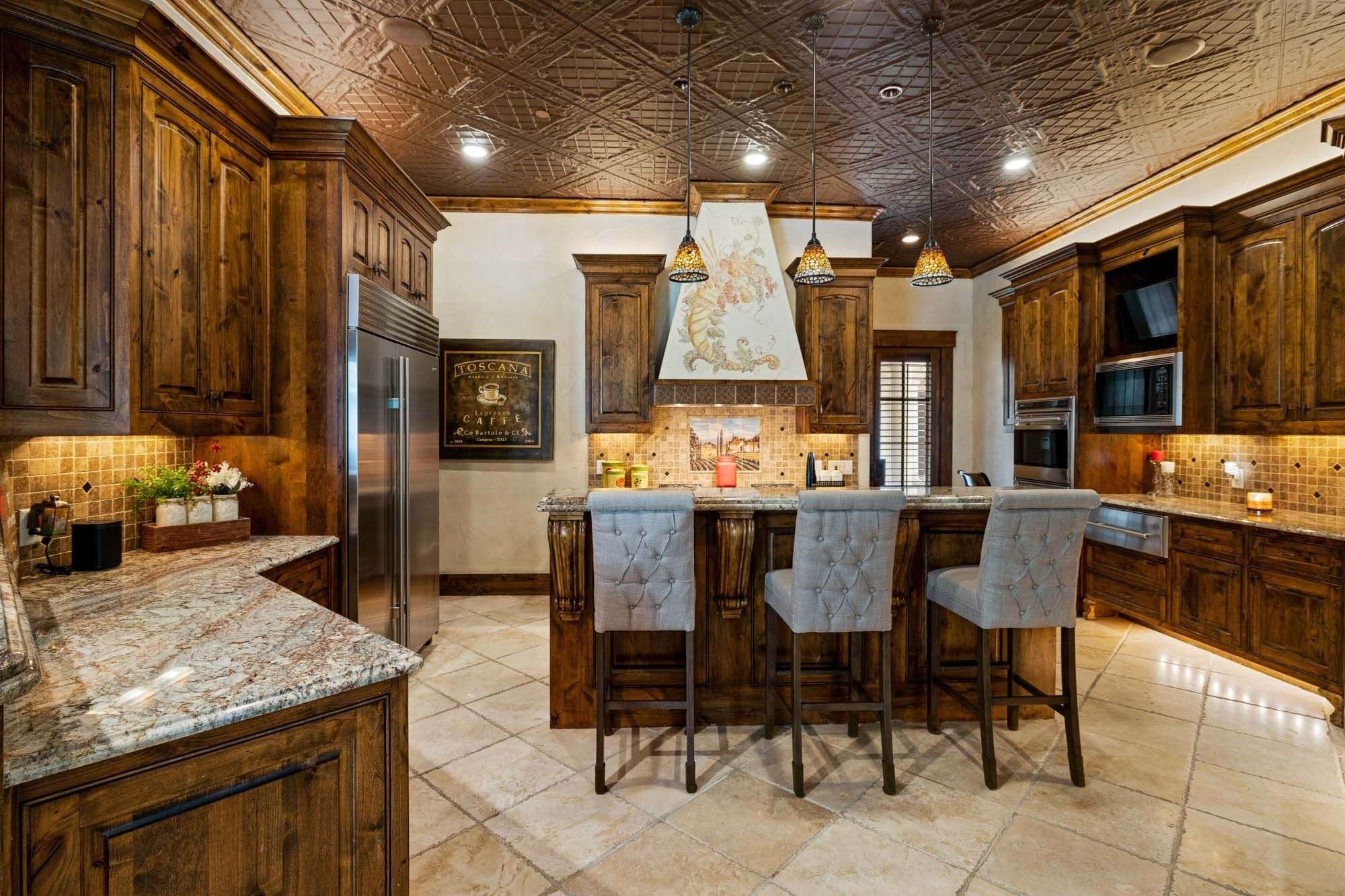 2115 Paradise Ranch Trail