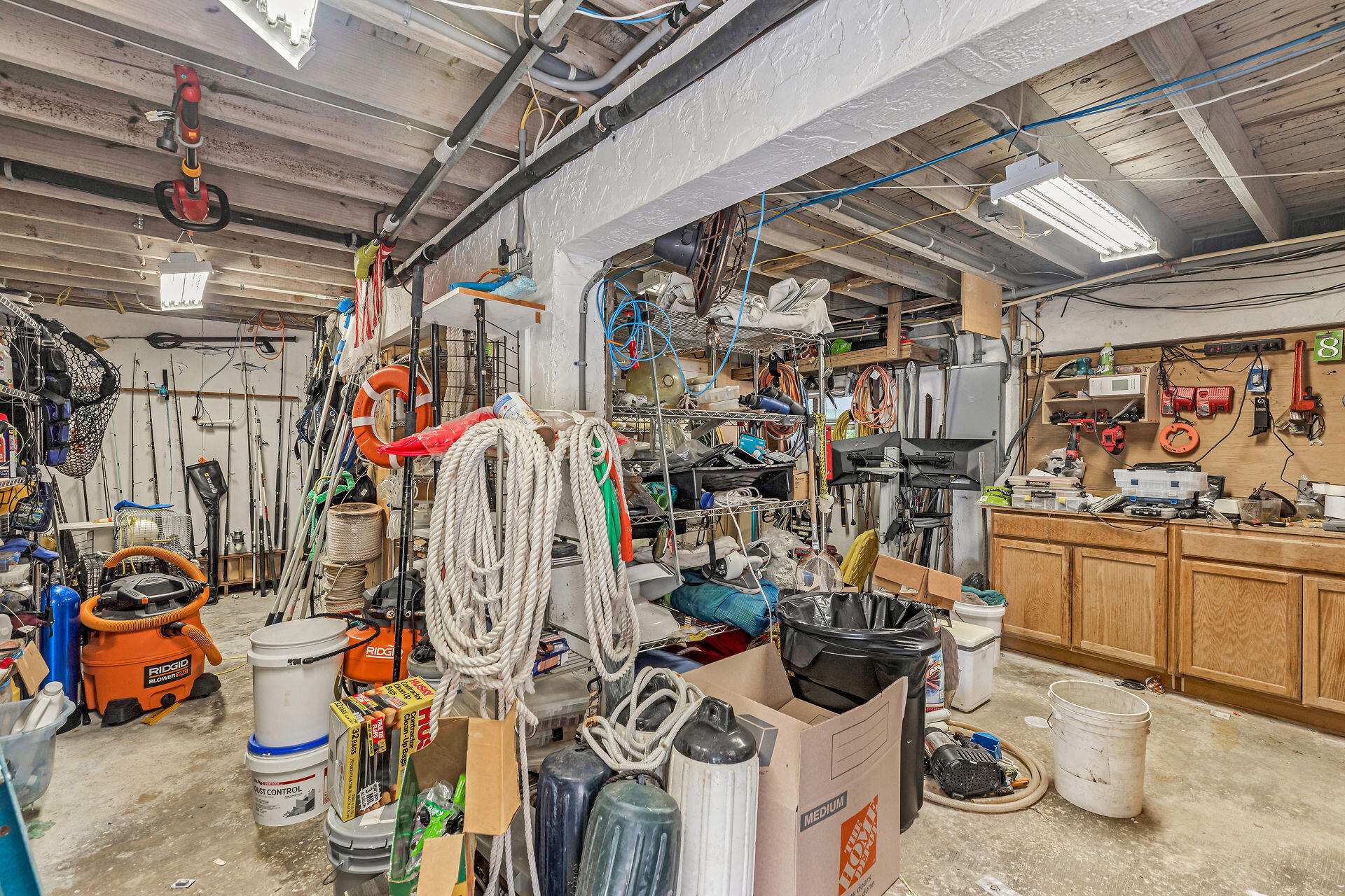 86 Pelican Road