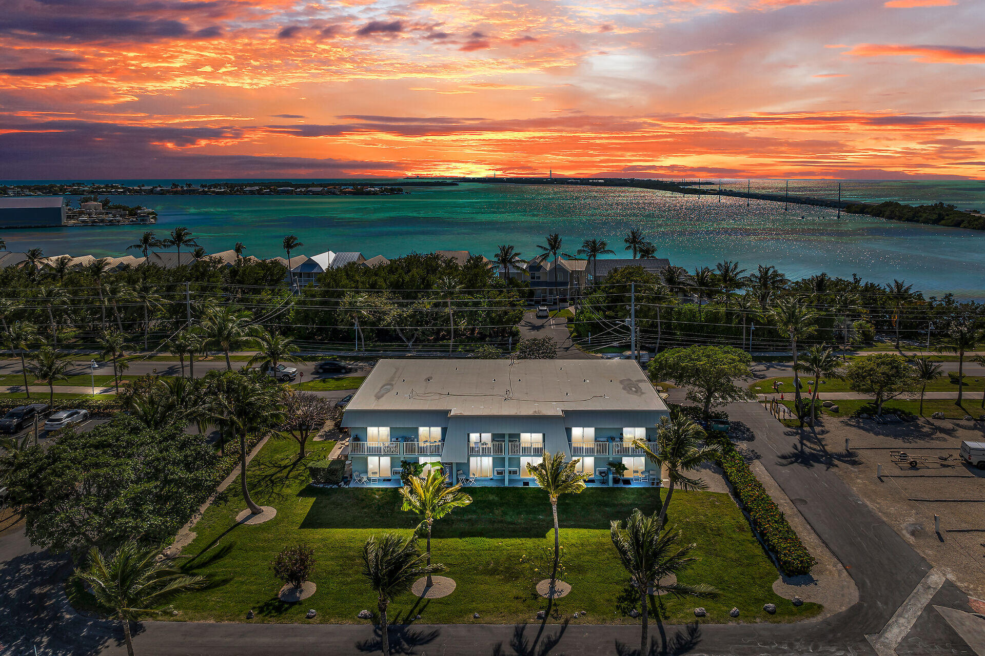 300 Duck Key Drive Unit: 12