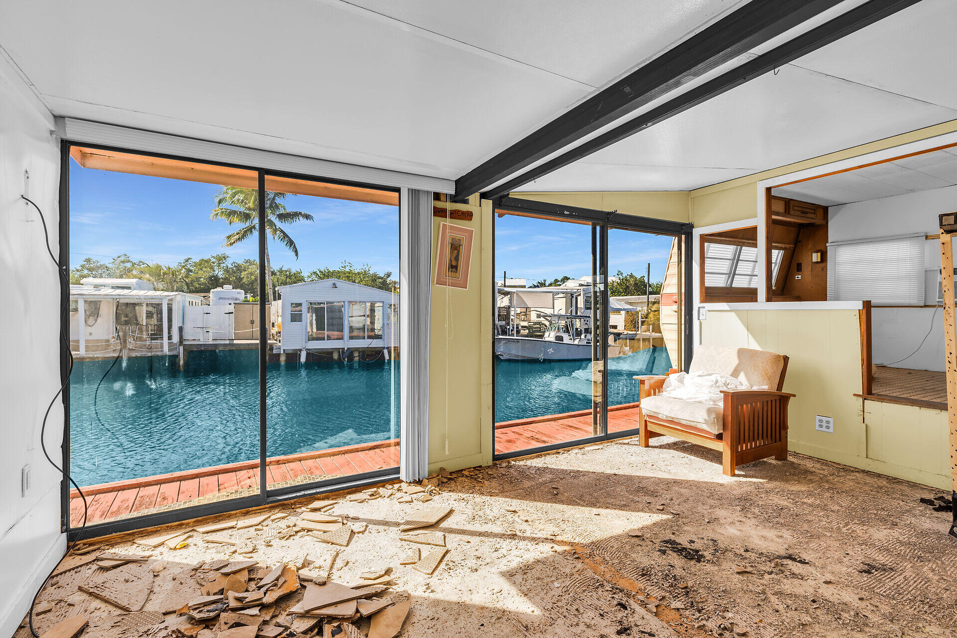 6099 Overseas Highway Unit: LOT 48E