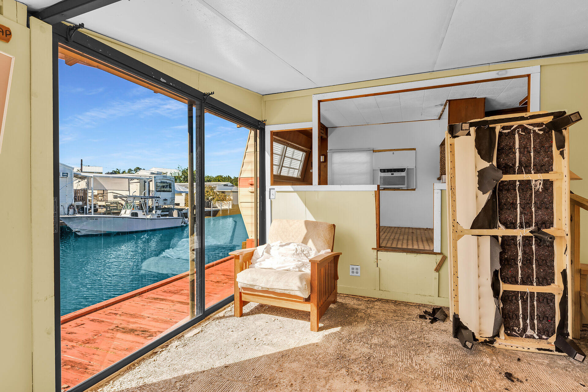 6099 Overseas Highway Unit: LOT 48E