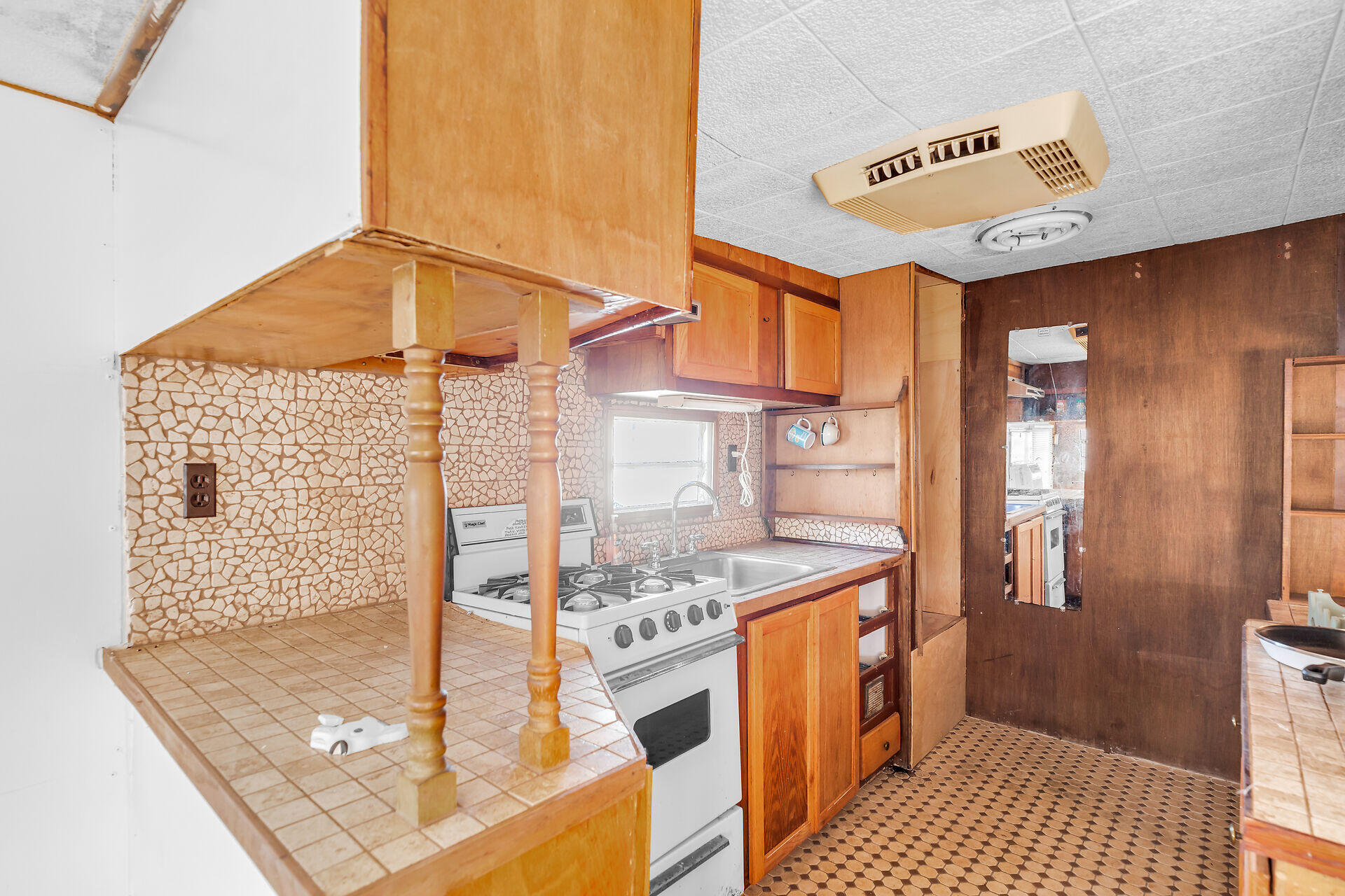 6099 Overseas Highway Unit: LOT 48E