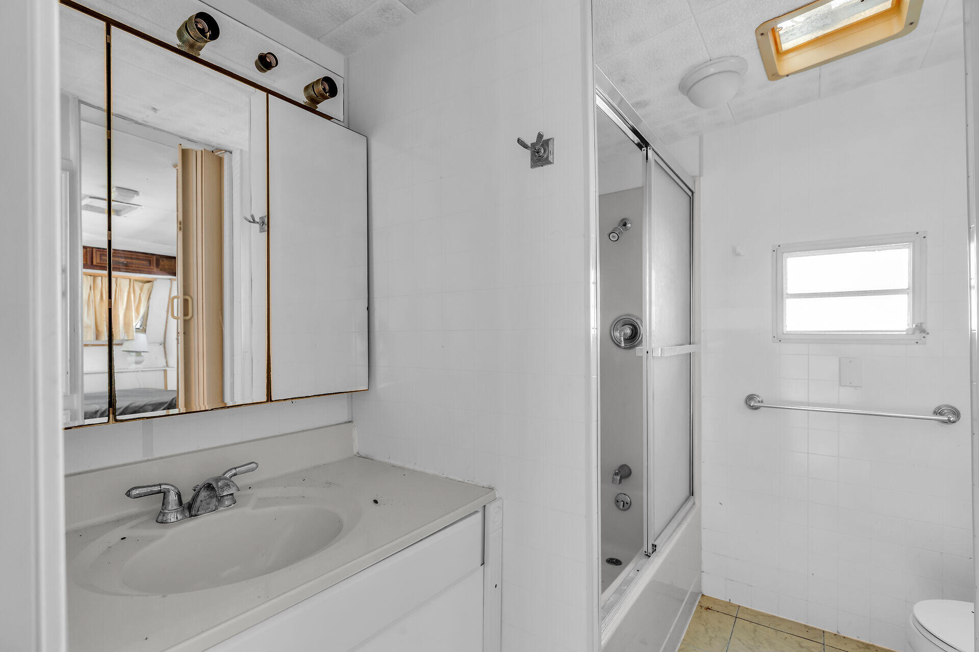 6099 Overseas Highway Unit: LOT 48E