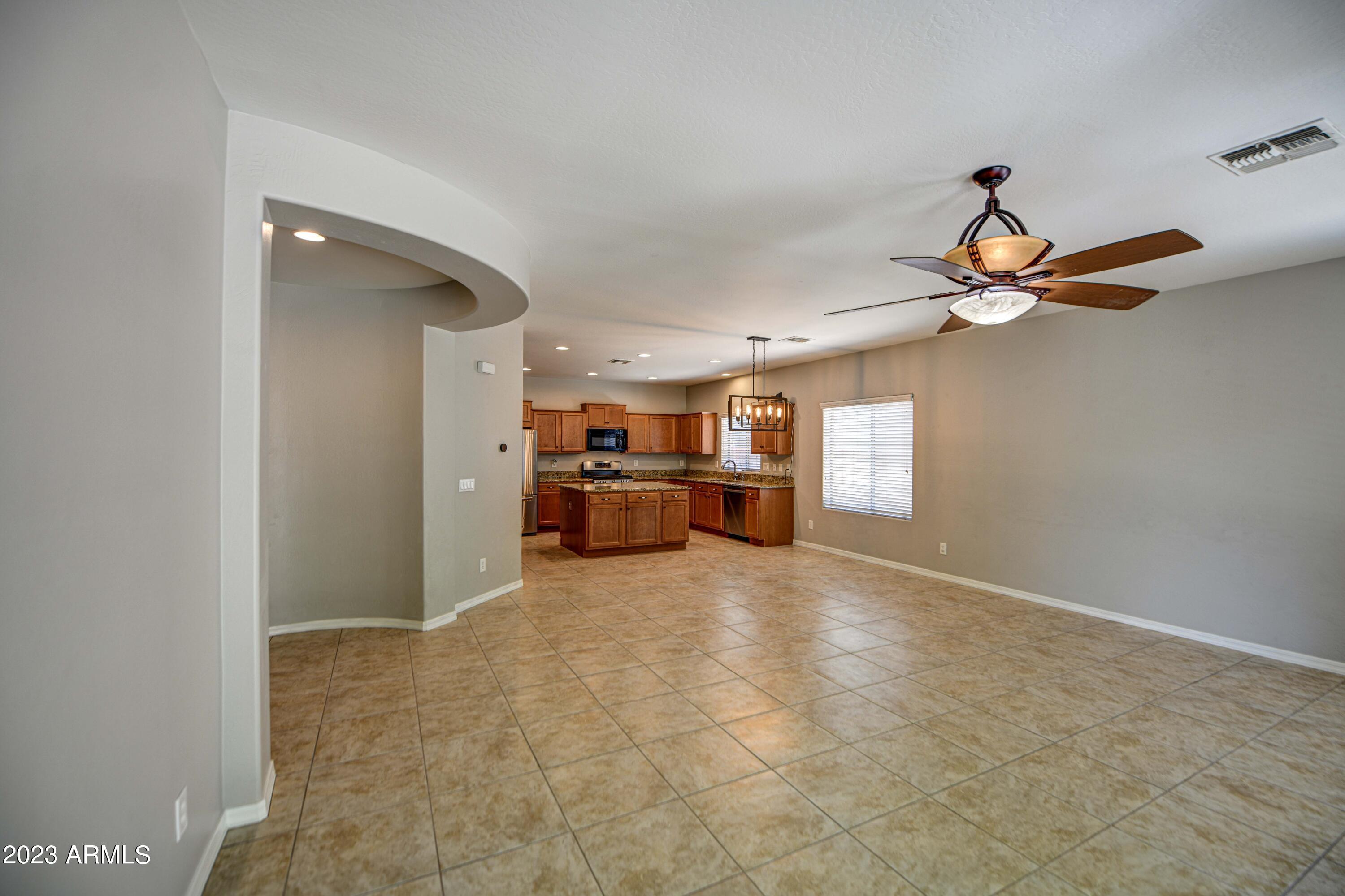 6310 W VICTORY Way