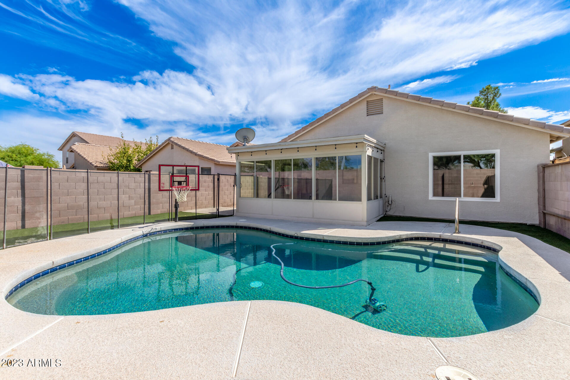 4728 E MOUNTAIN VISTA Drive