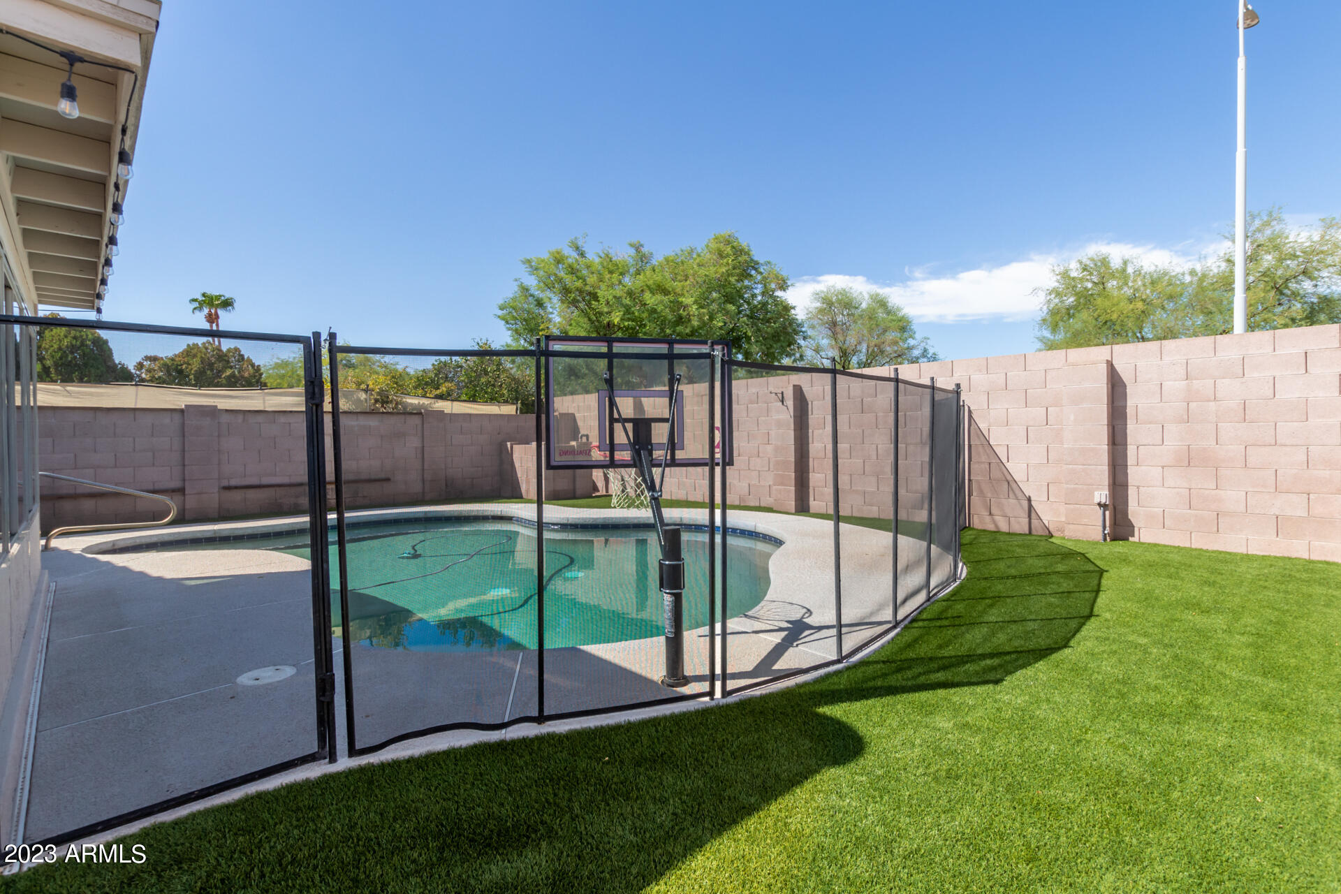 4728 E MOUNTAIN VISTA Drive