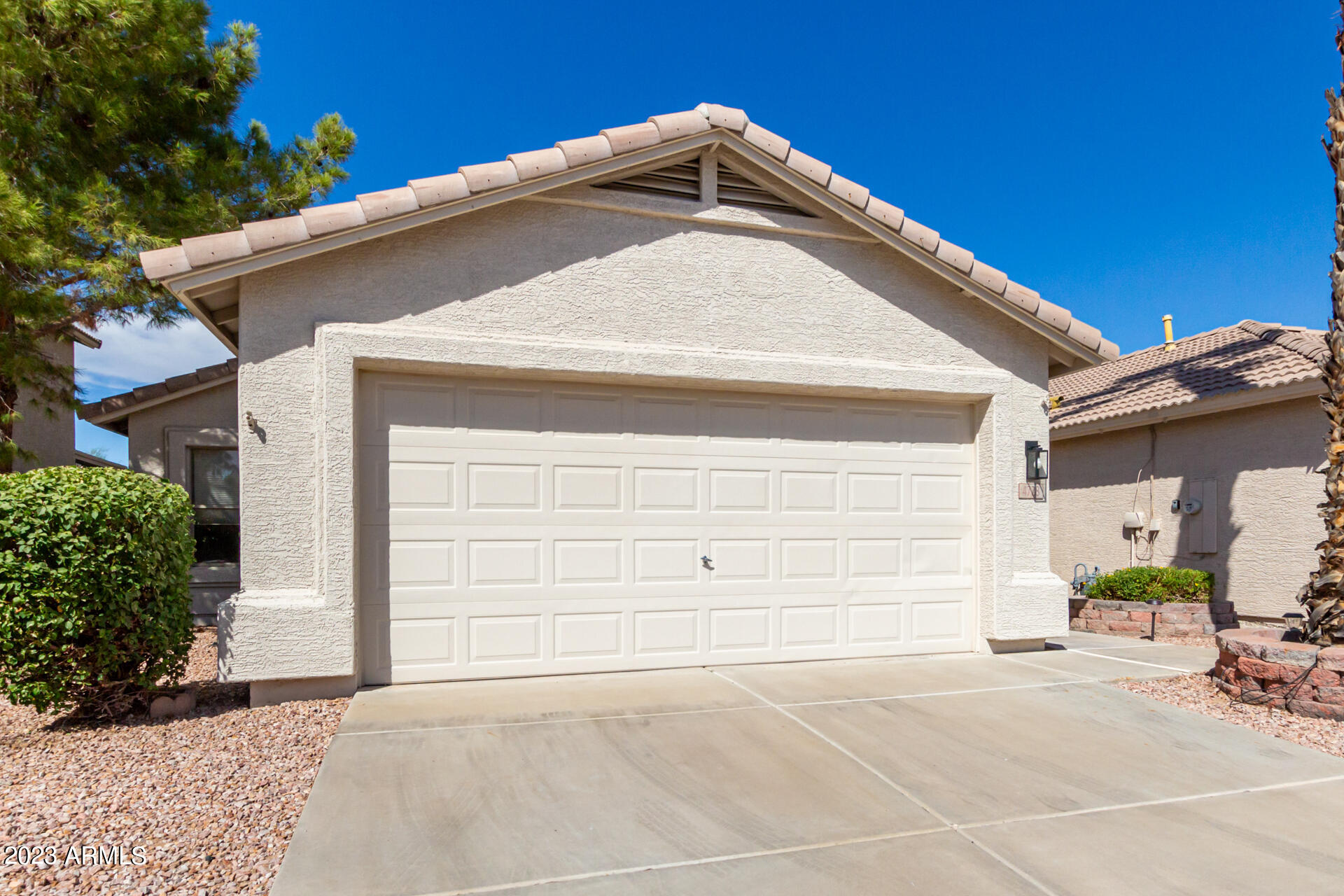 4728 E MOUNTAIN VISTA Drive