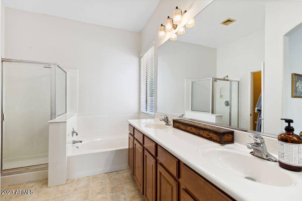 4056 E TANNERY Court