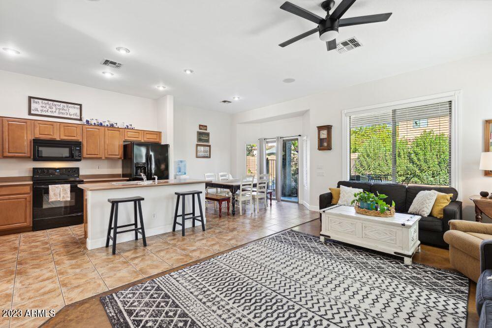 4056 E TANNERY Court