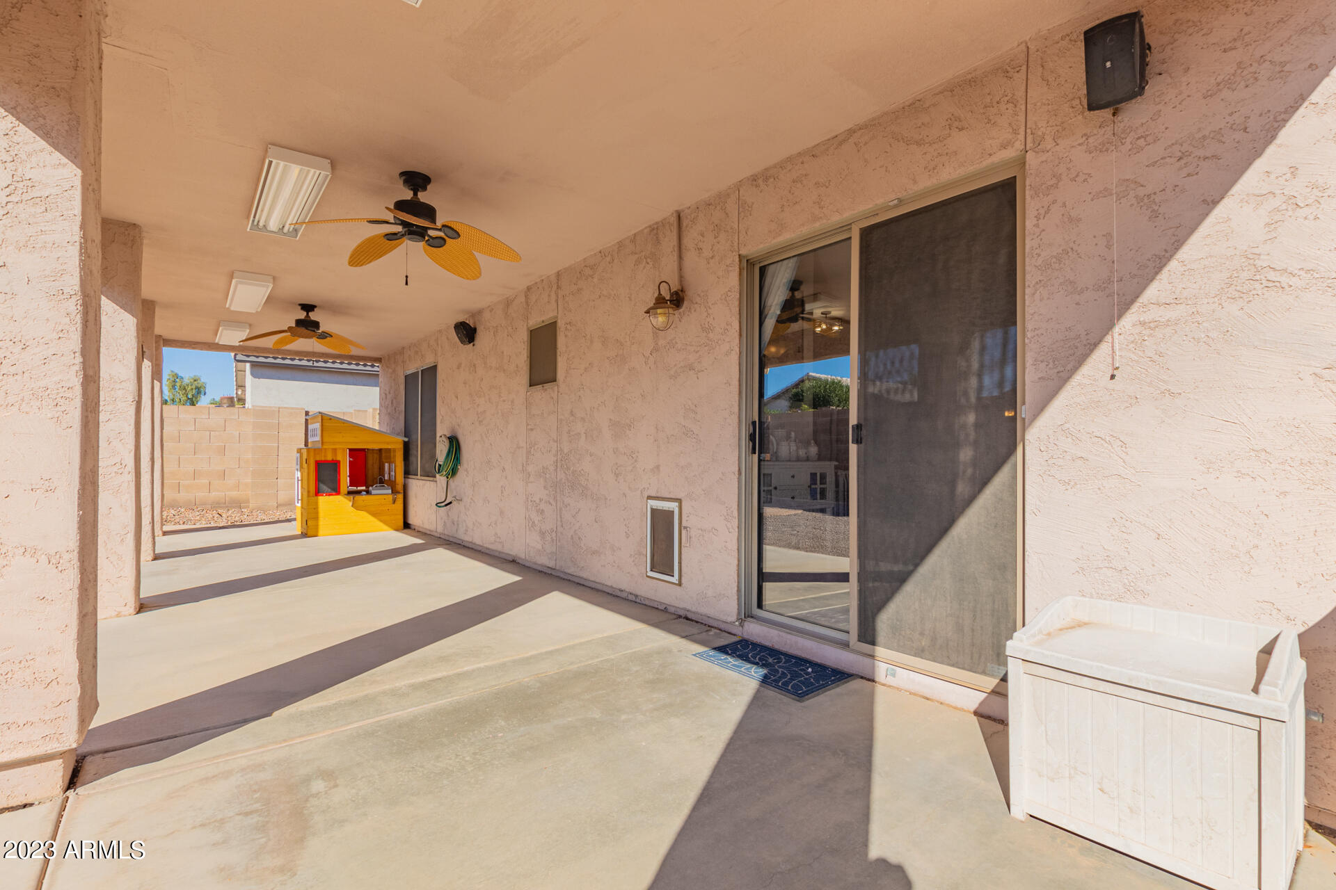 241 E MOUNTAIN VIEW Road