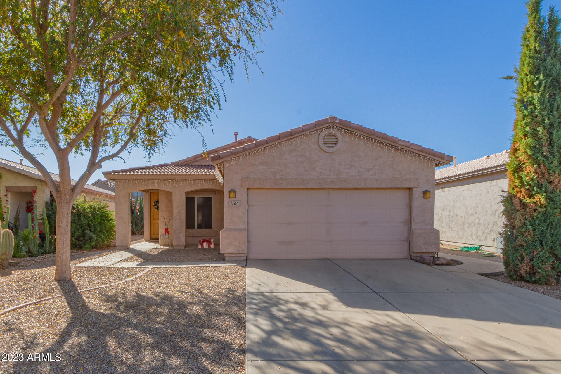 241 E MOUNTAIN VIEW Road