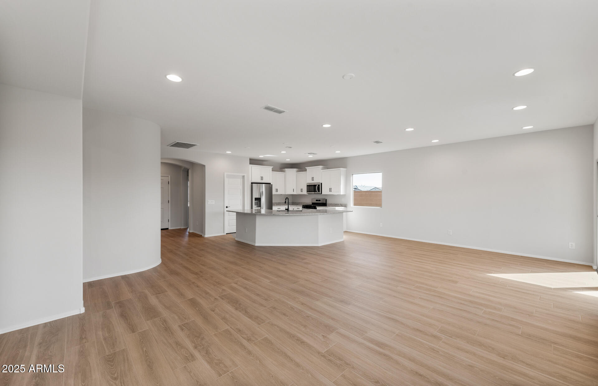 2868 N CORONADO Drive