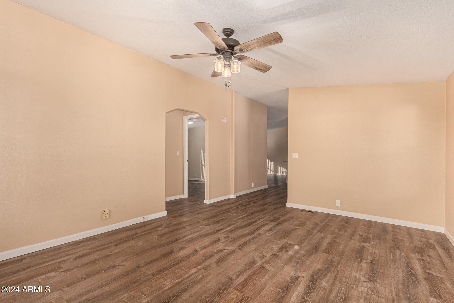 2208 W BASELINE Avenue, 153