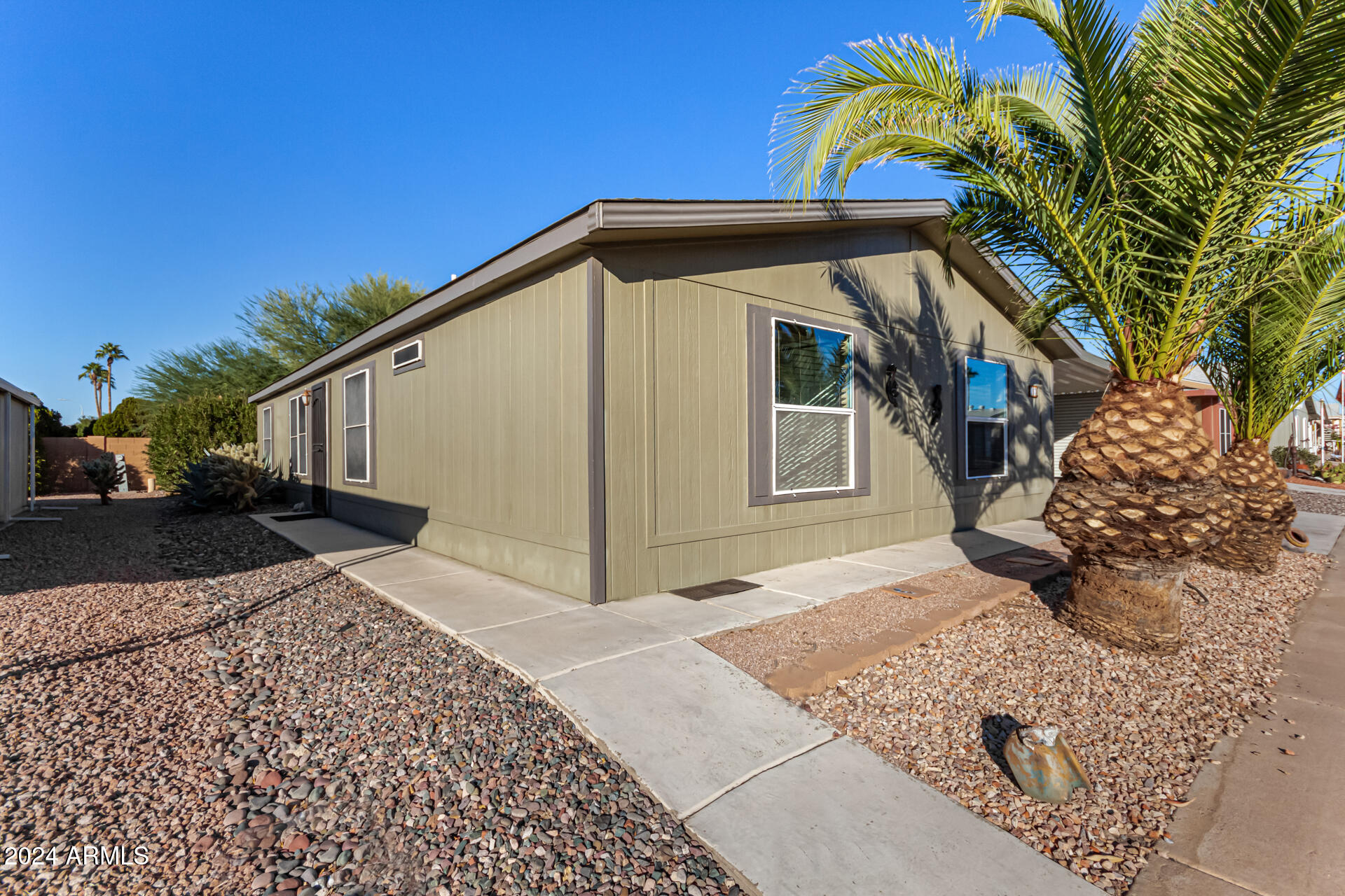 2208 W BASELINE Avenue, 153
