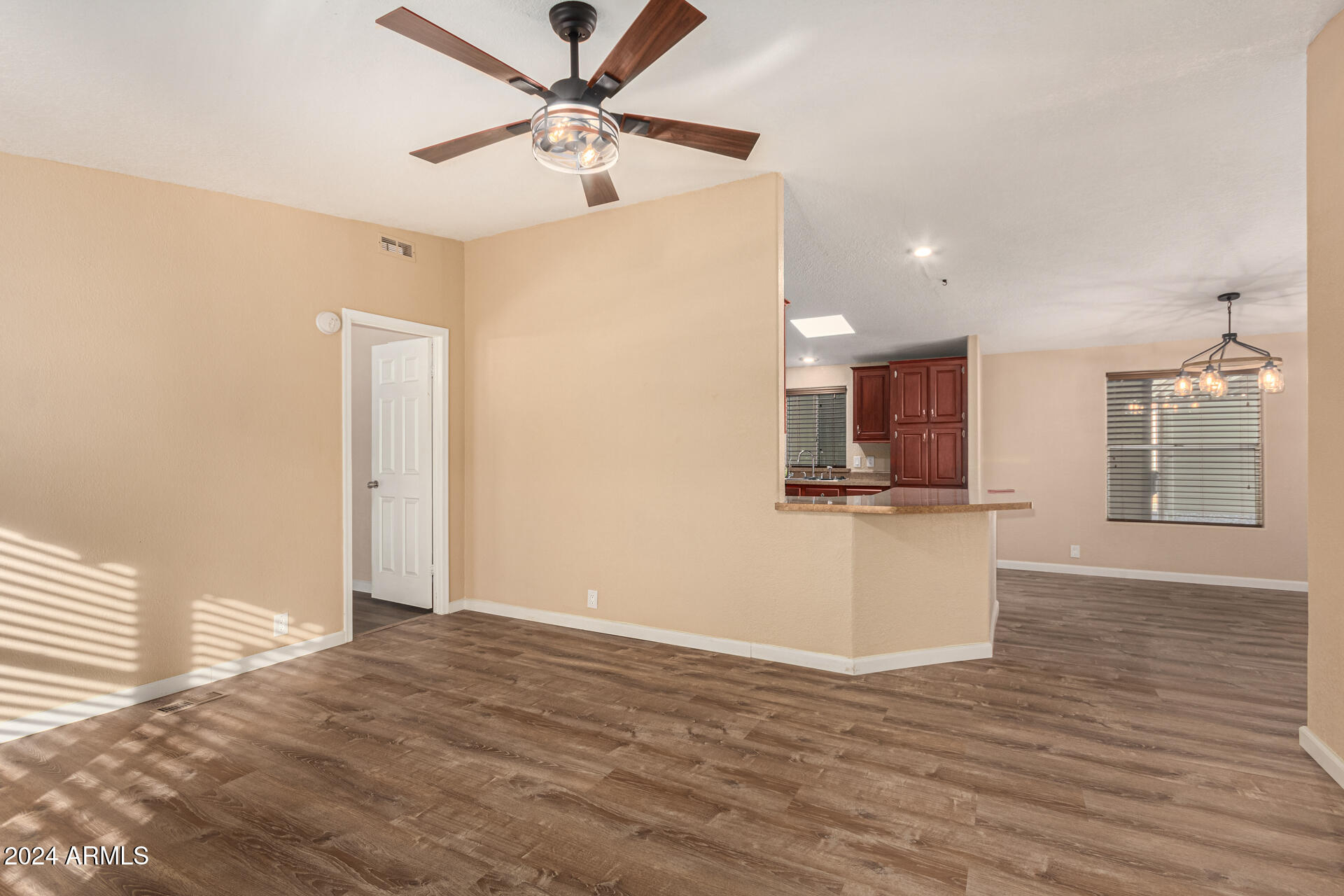2208 W BASELINE Avenue, 153