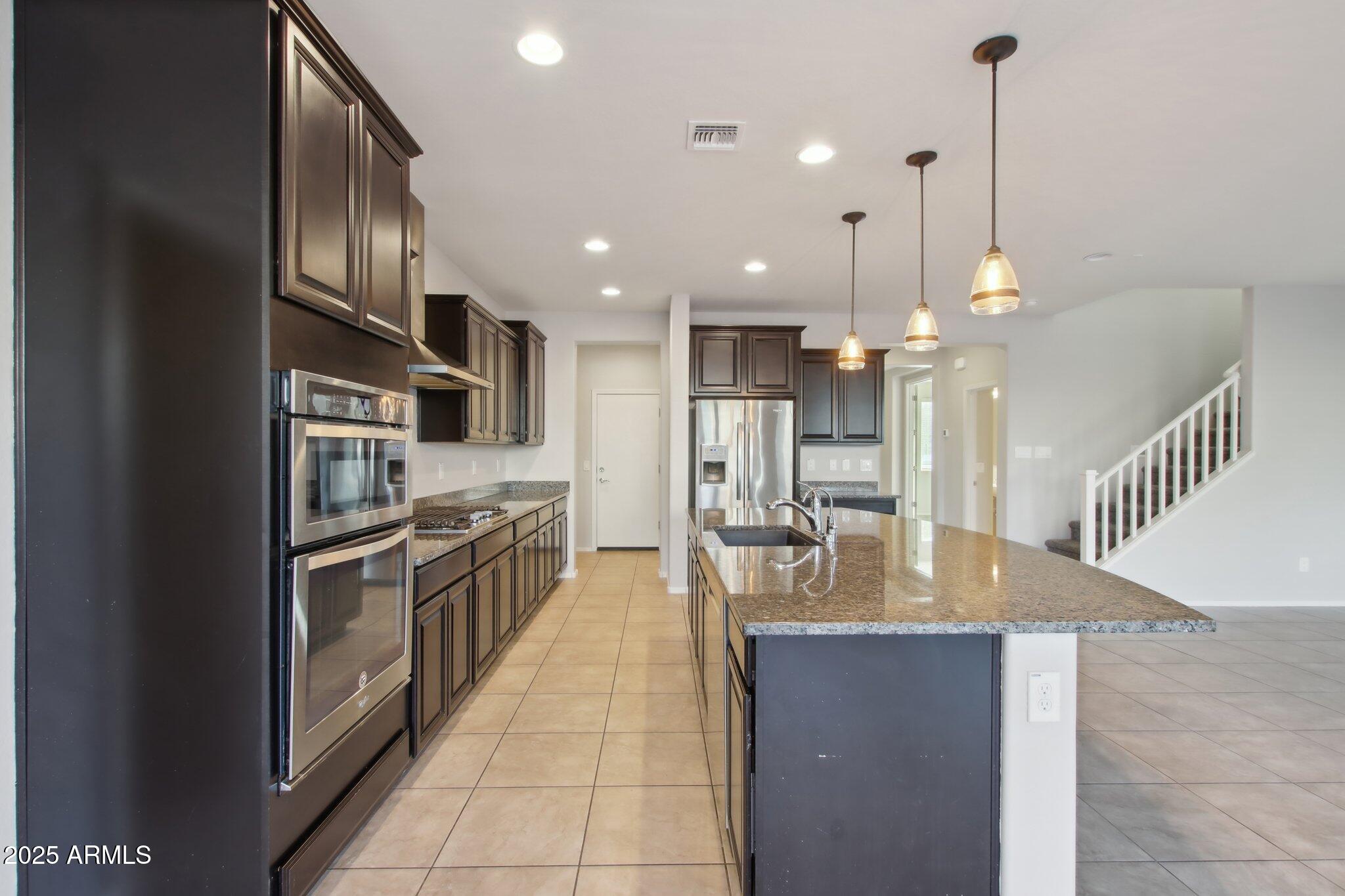 1132 W SANTA GERTRUDIS Trail