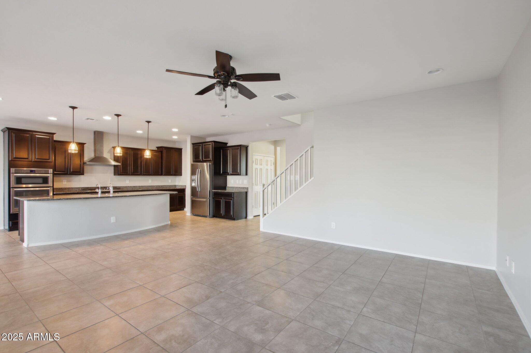 1132 W SANTA GERTRUDIS Trail