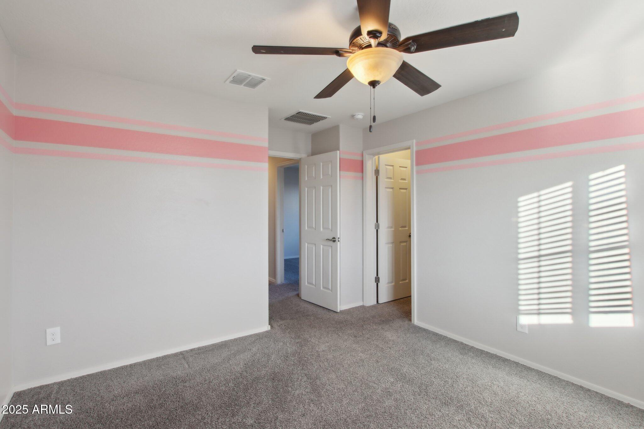 1132 W SANTA GERTRUDIS Trail