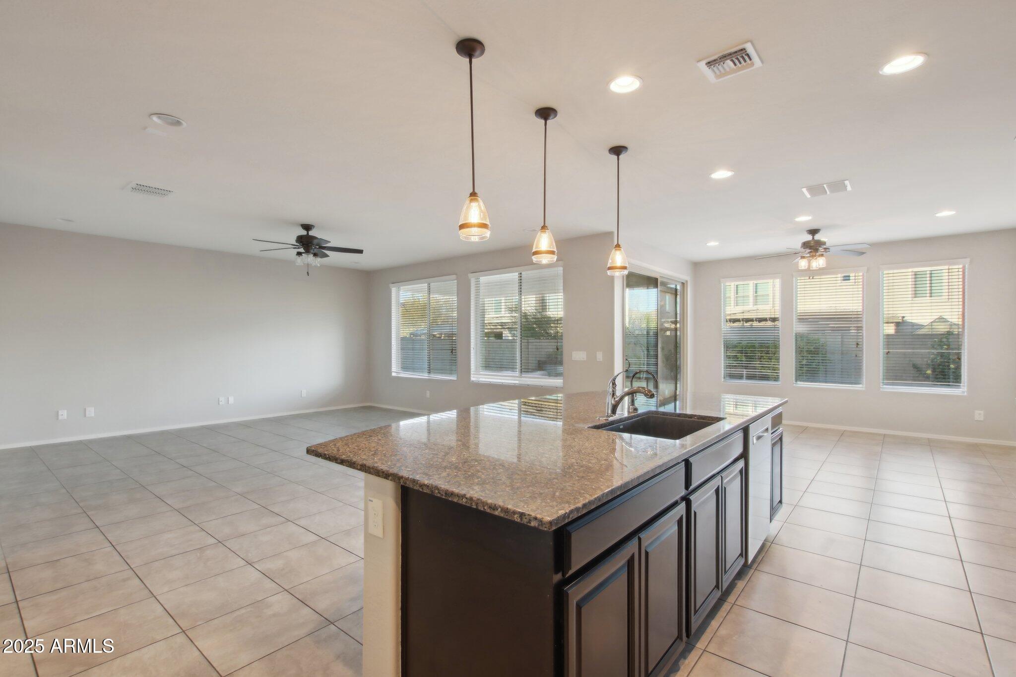1132 W SANTA GERTRUDIS Trail