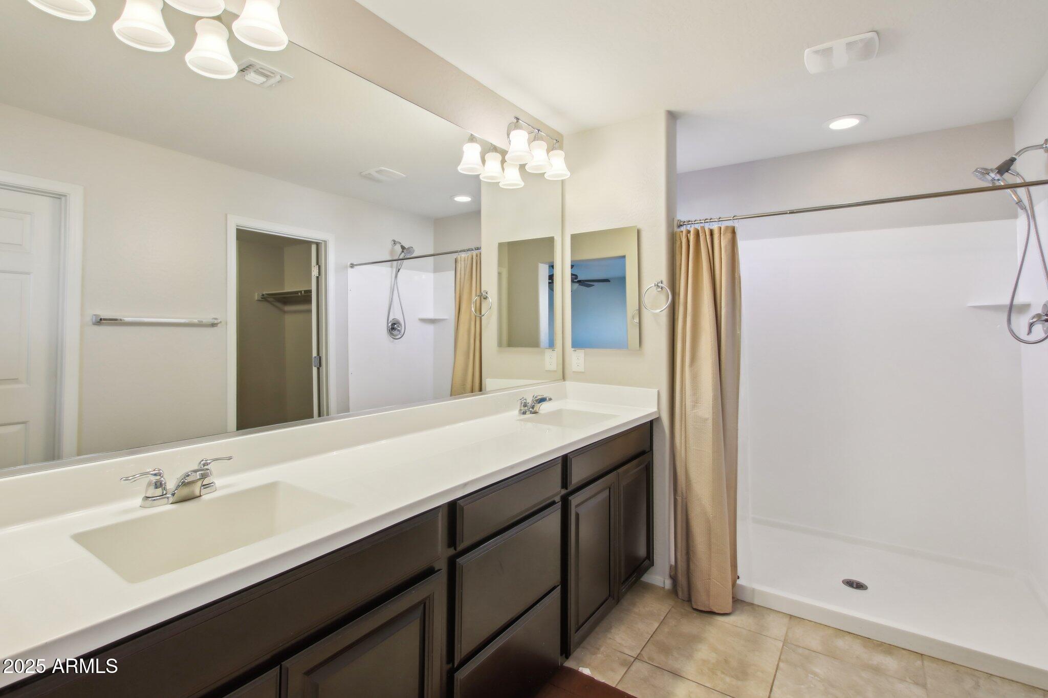 1132 W SANTA GERTRUDIS Trail
