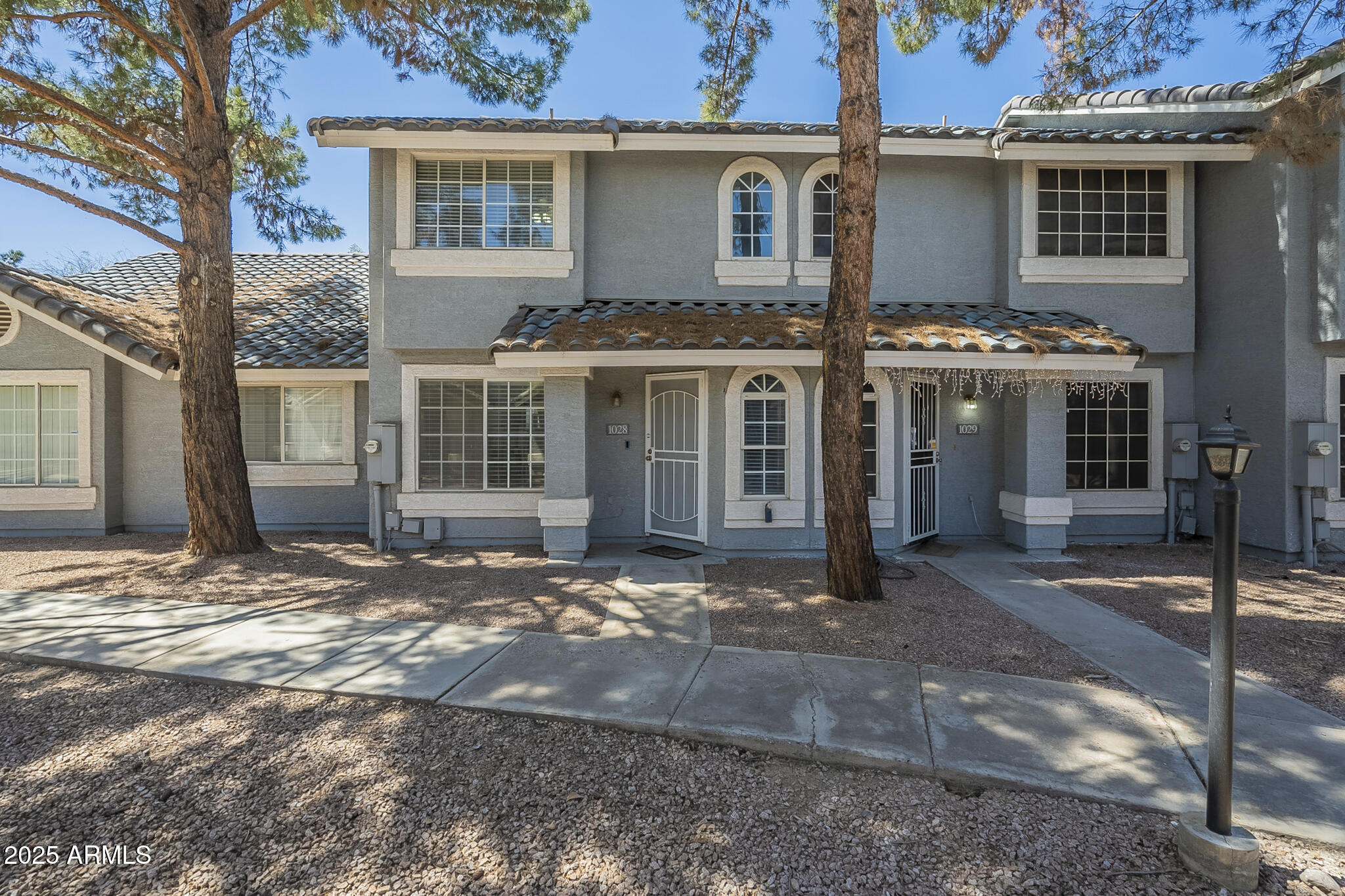 860 N MCQUEEN Road, 1028