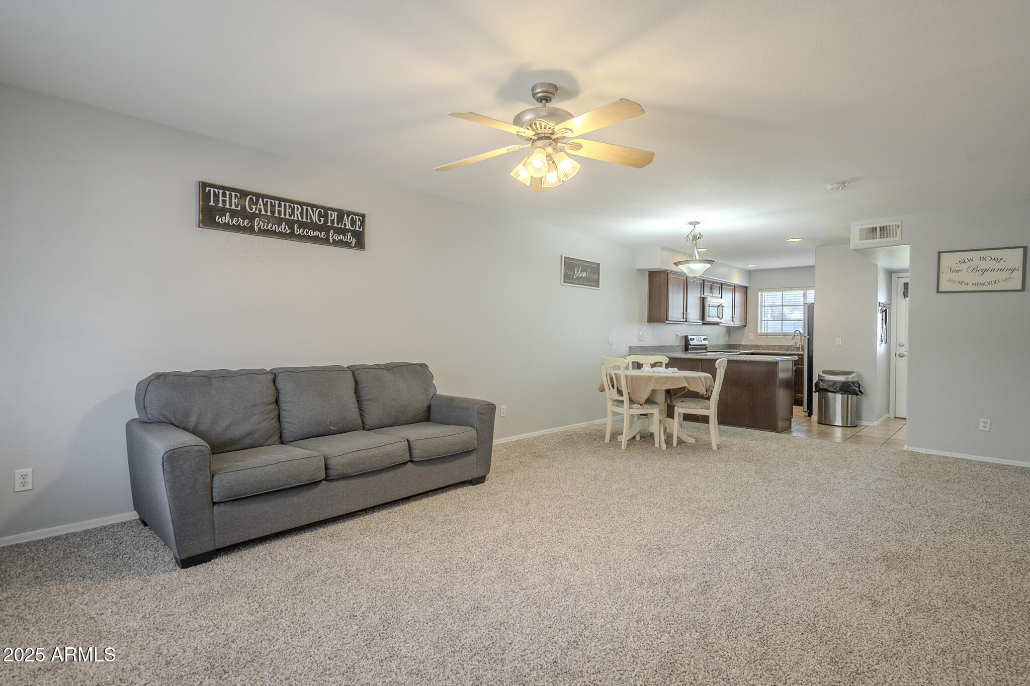 860 N MCQUEEN Road, 1028