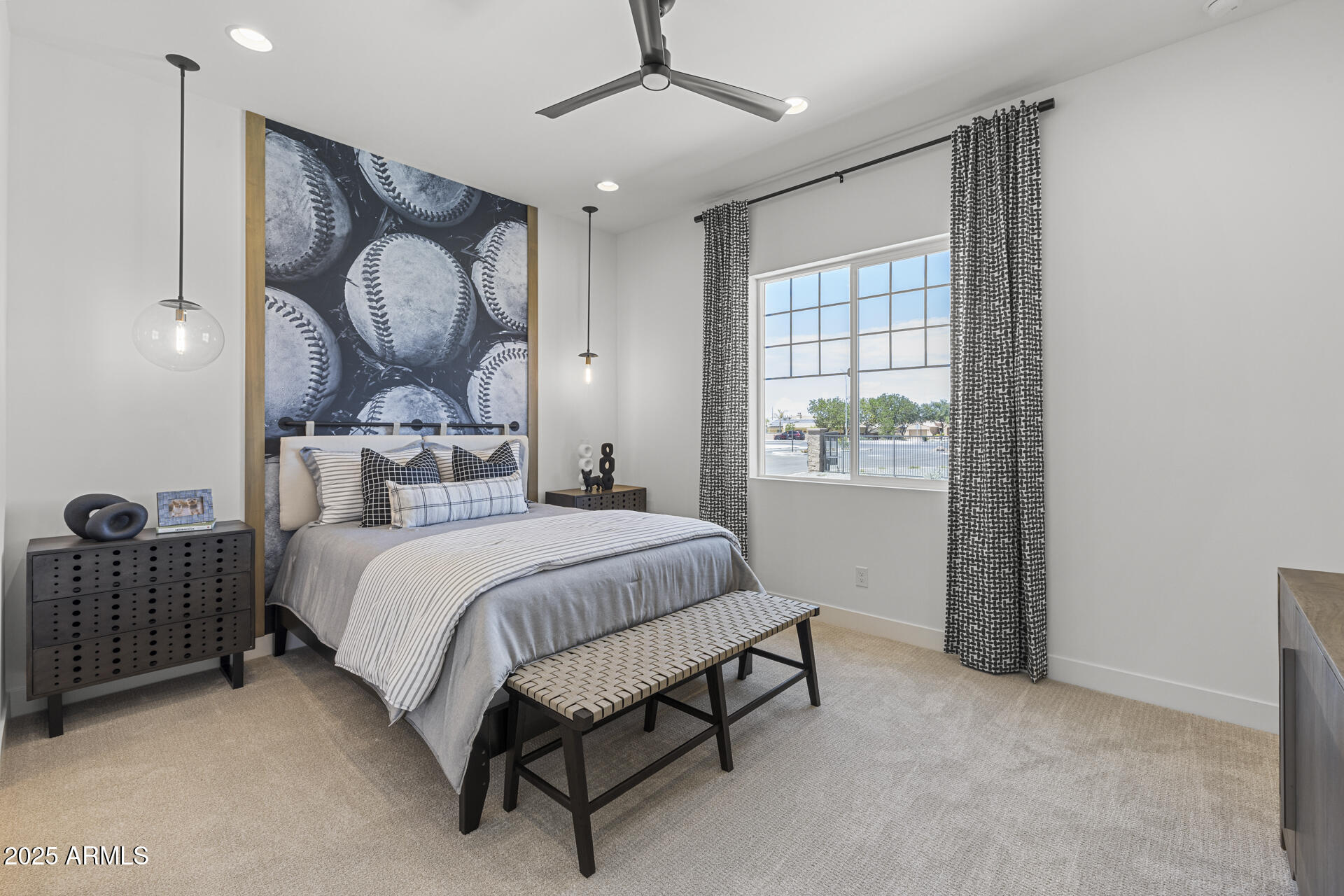 2153 E CHERRYWOOD Place